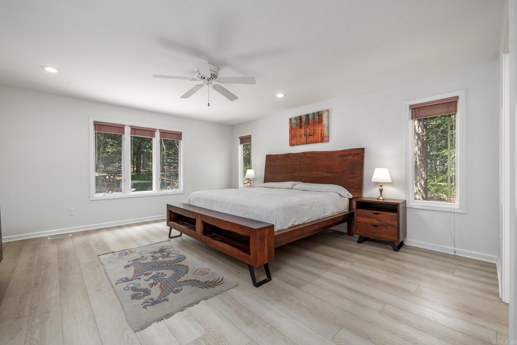 10 Argomaniz  Hot Springs Village, AR