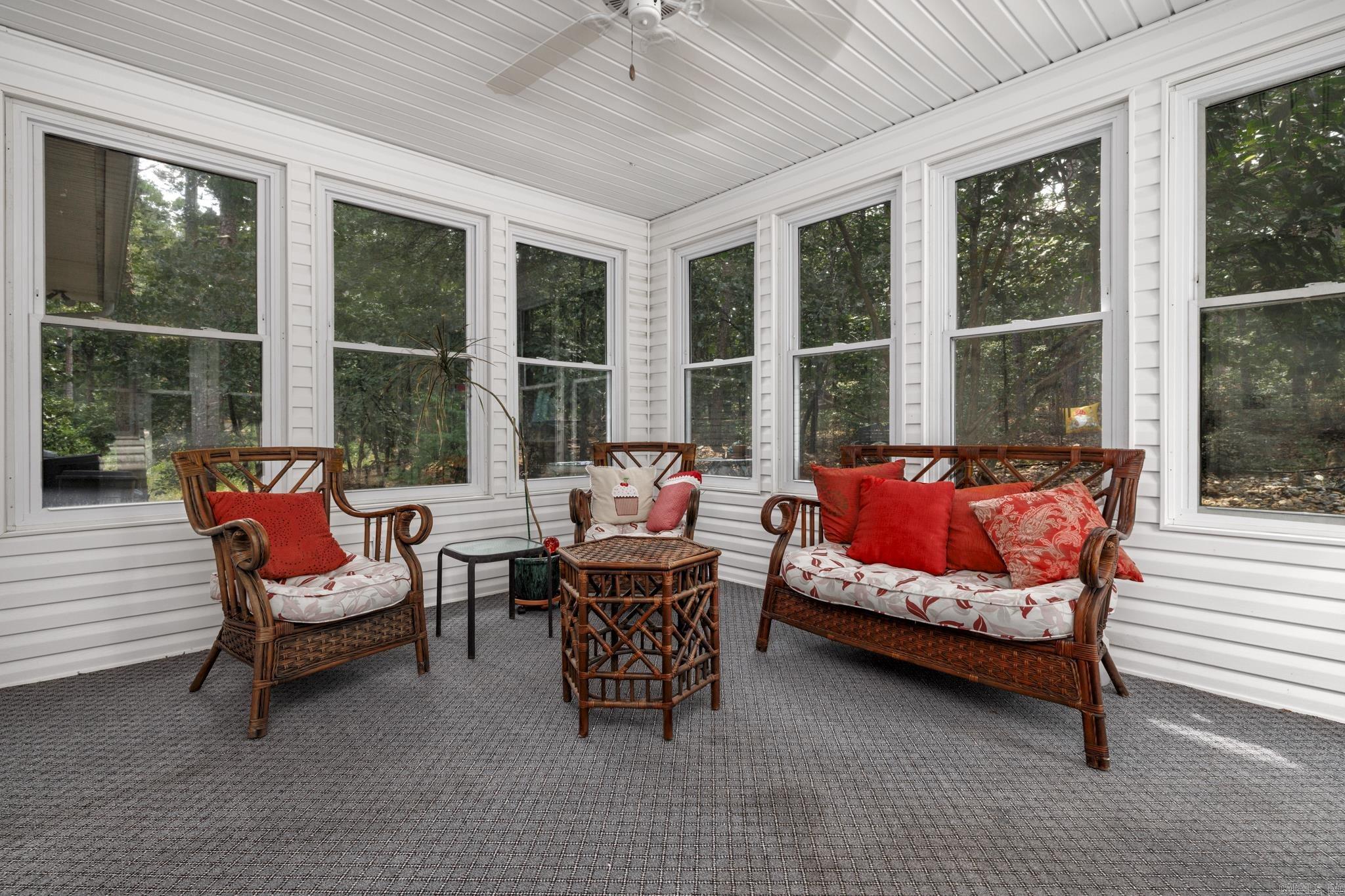 10 Argomaniz  Hot Springs Village, AR