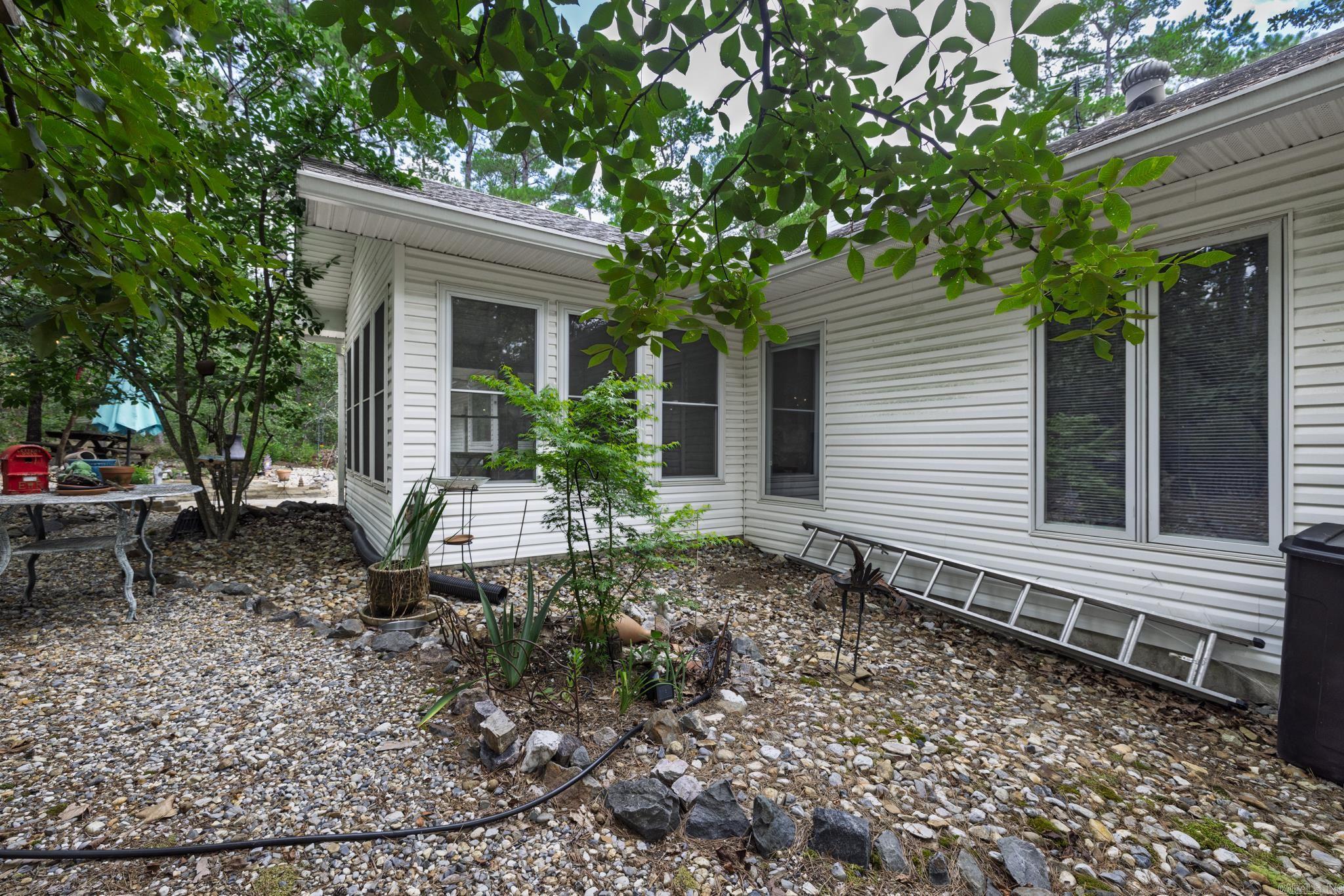 10 Argomaniz  Hot Springs Village, AR