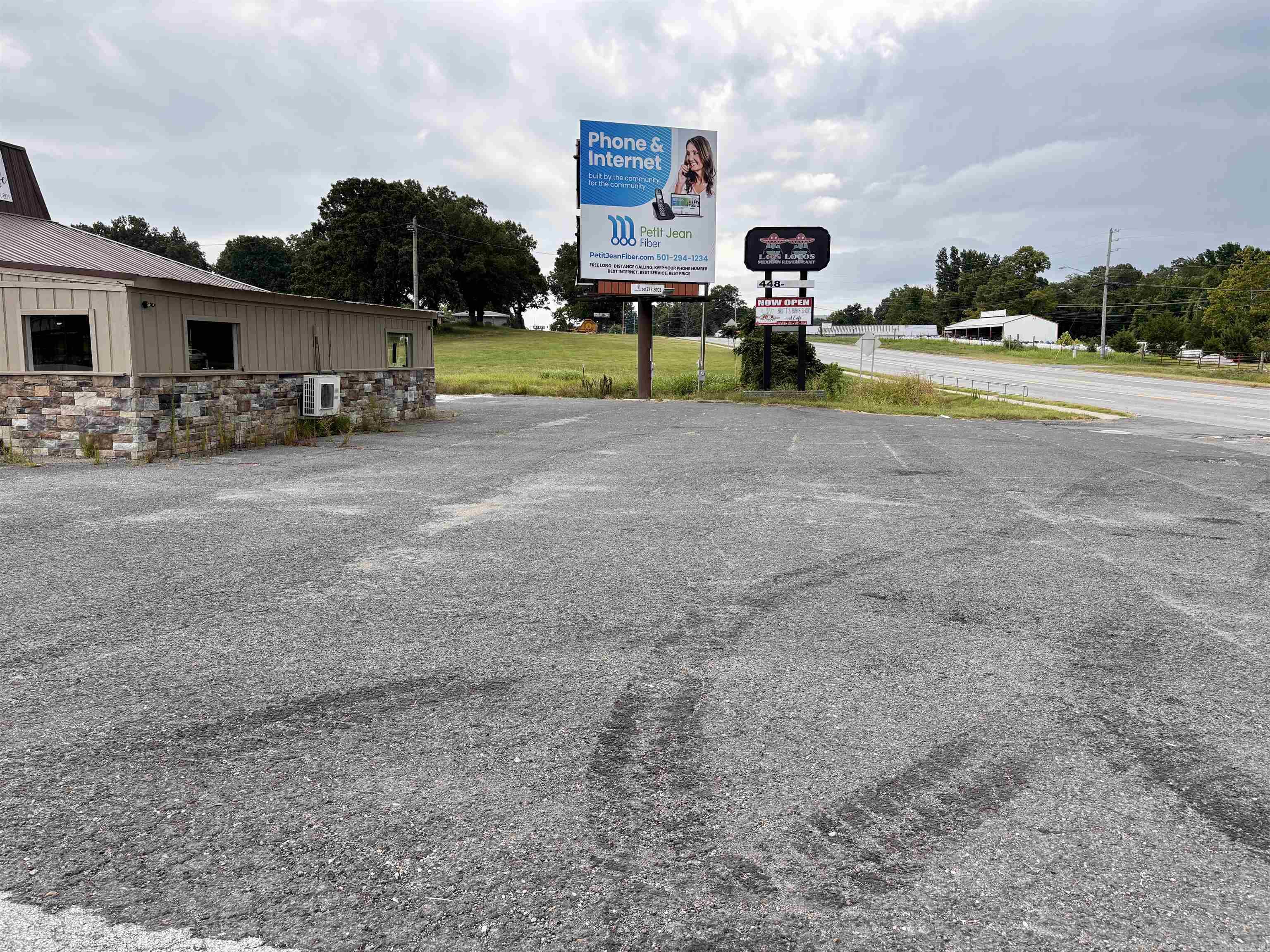 740 N Highway 65  Marshall, AR