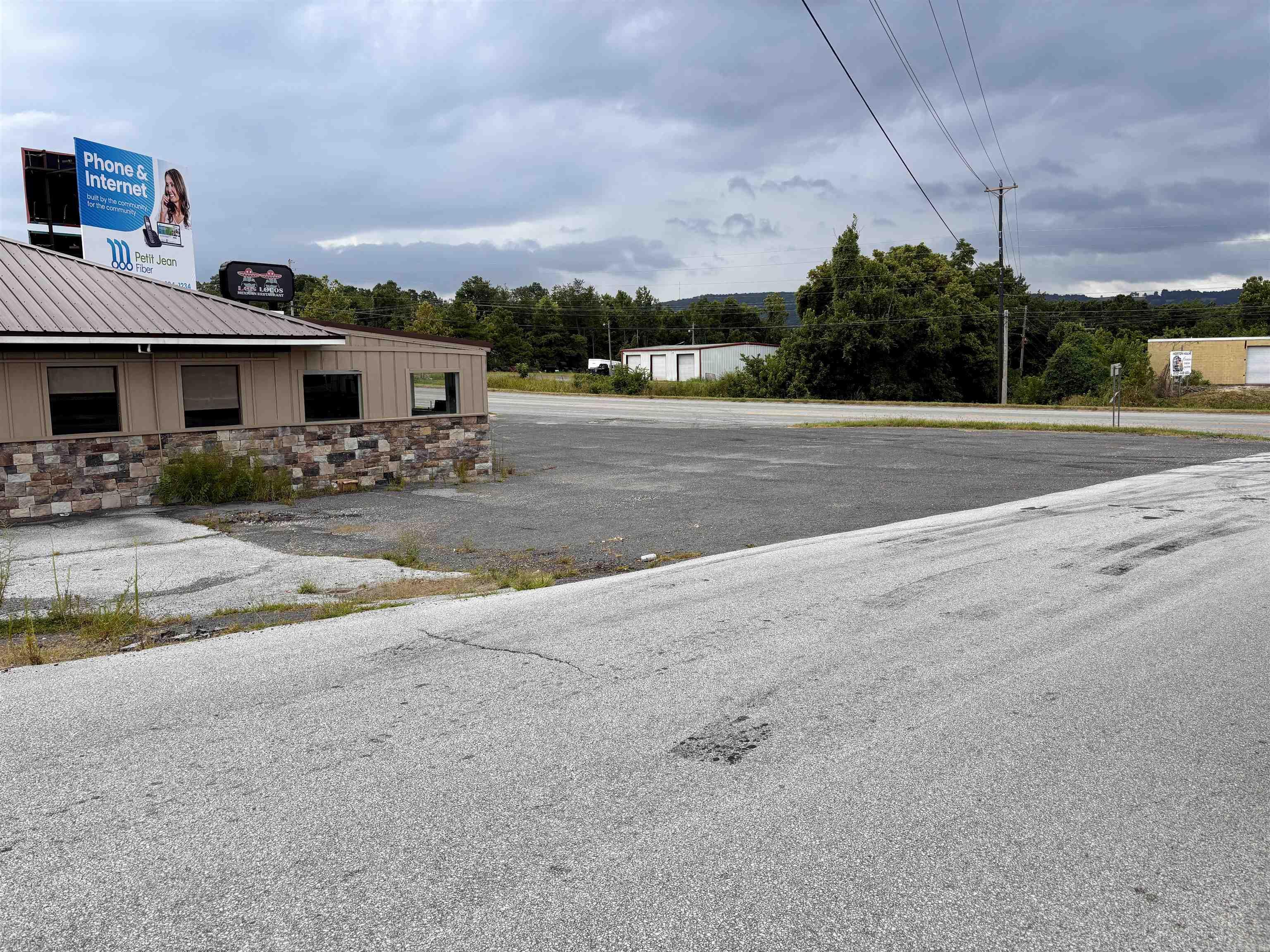 740 N Highway 65  Marshall, AR