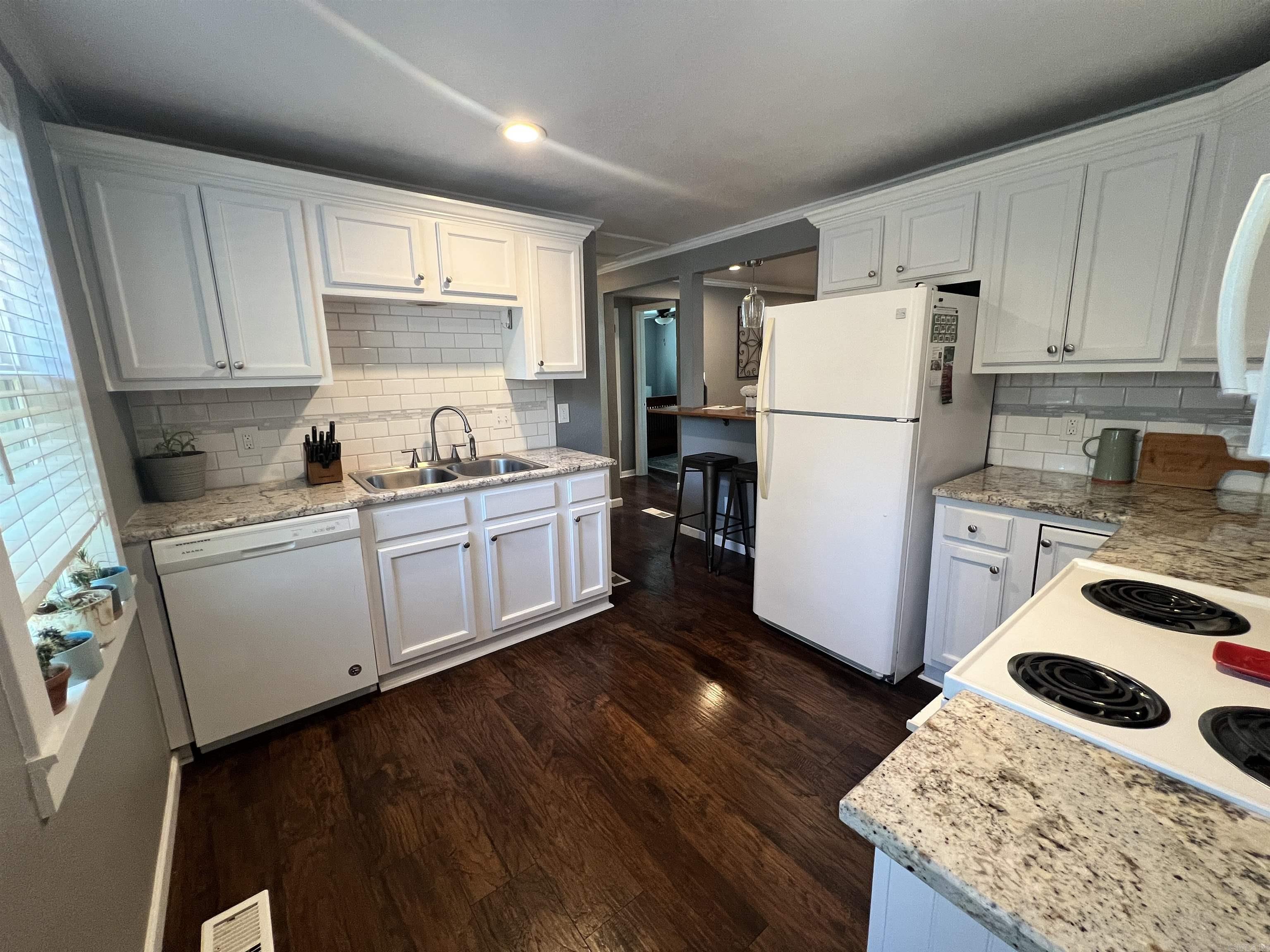 7319 Illinois  Little Rock, AR