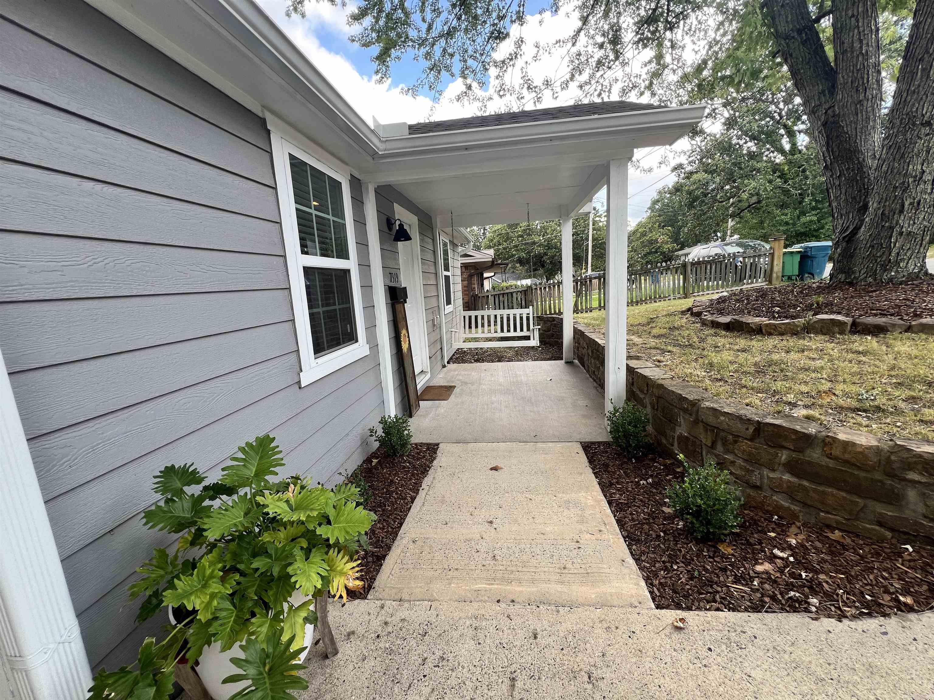 7319 Illinois  Little Rock, AR
