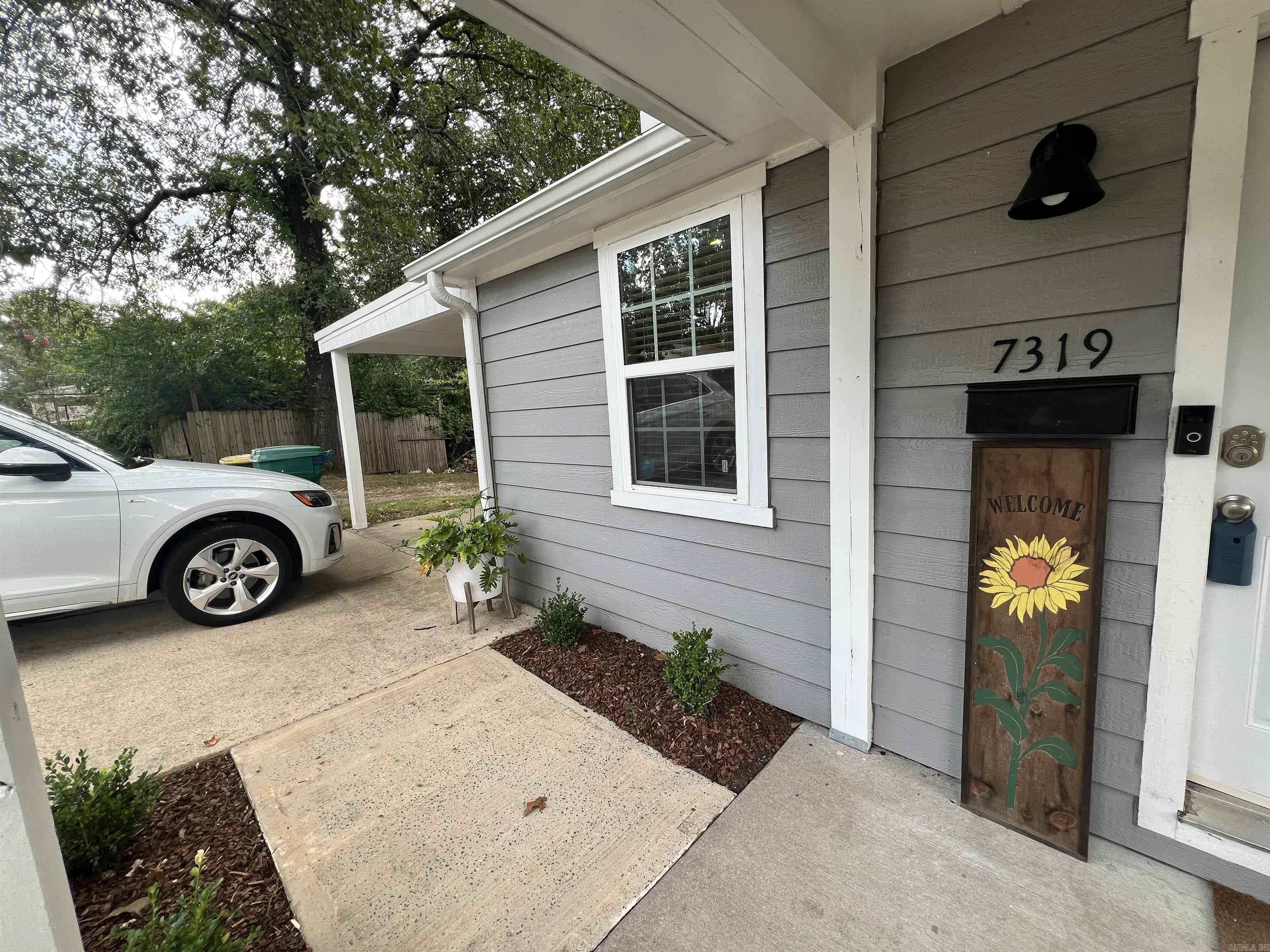 7319 Illinois  Little Rock, AR