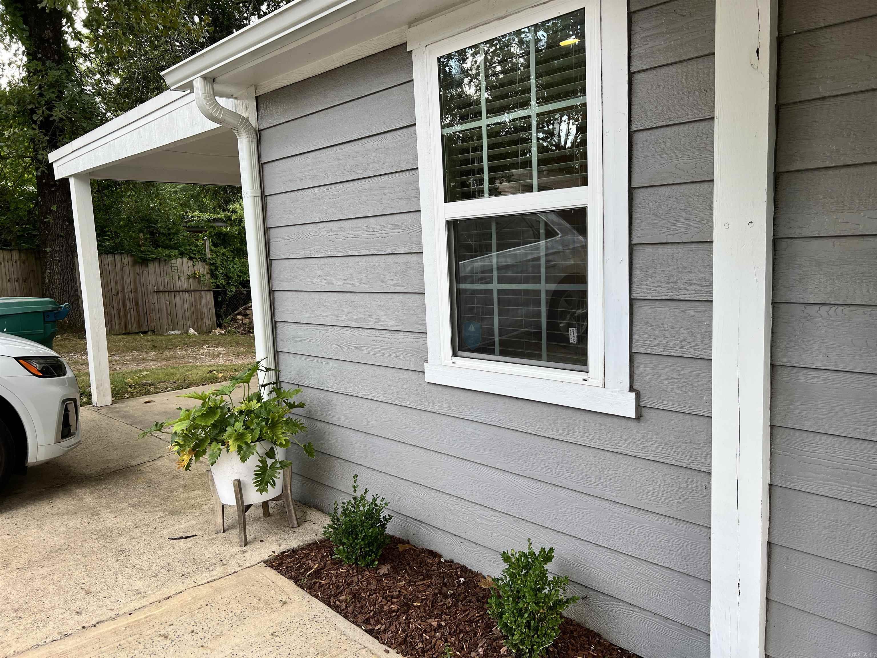 7319 Illinois  Little Rock, AR