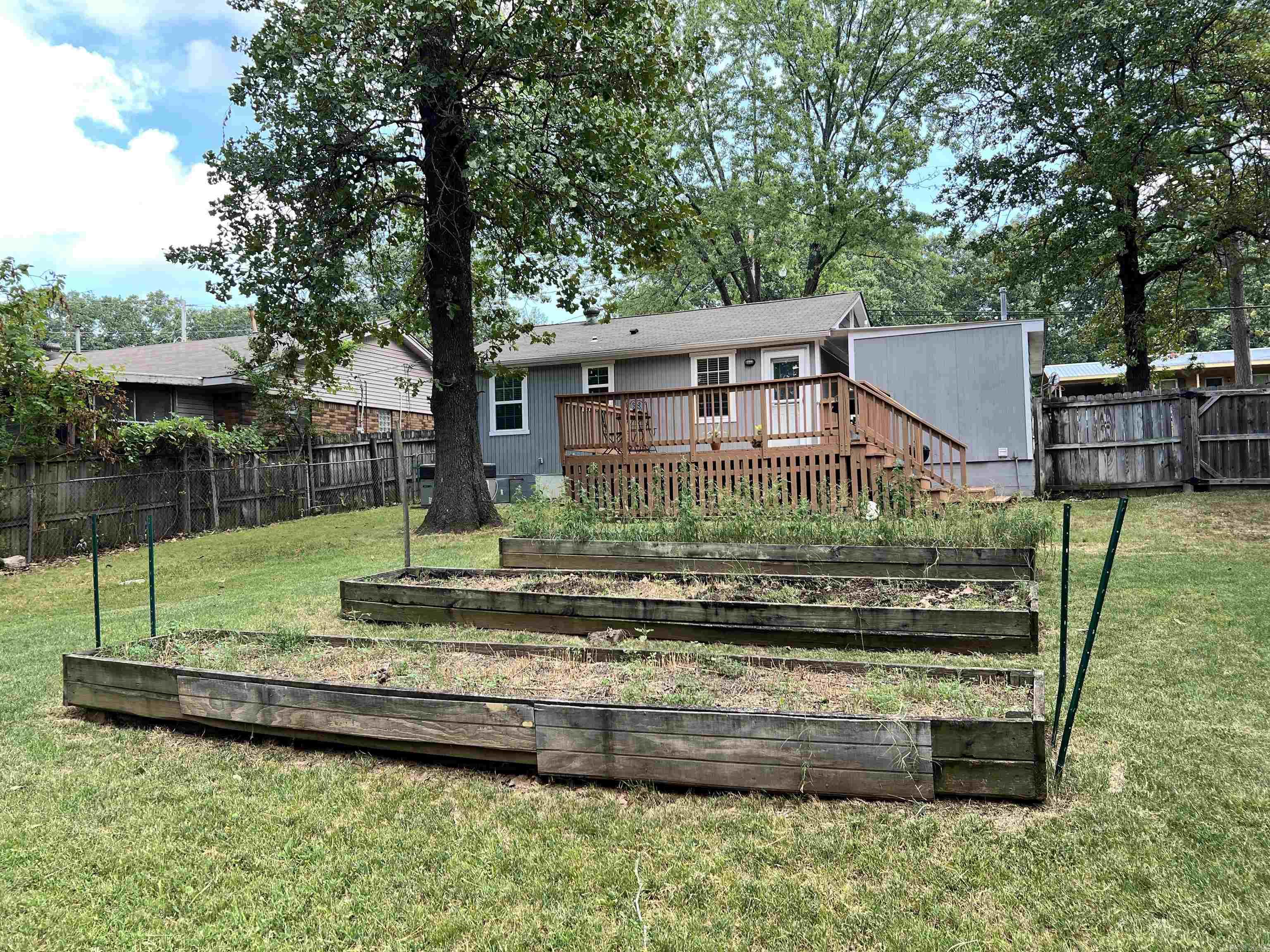 7319 Illinois  Little Rock, AR