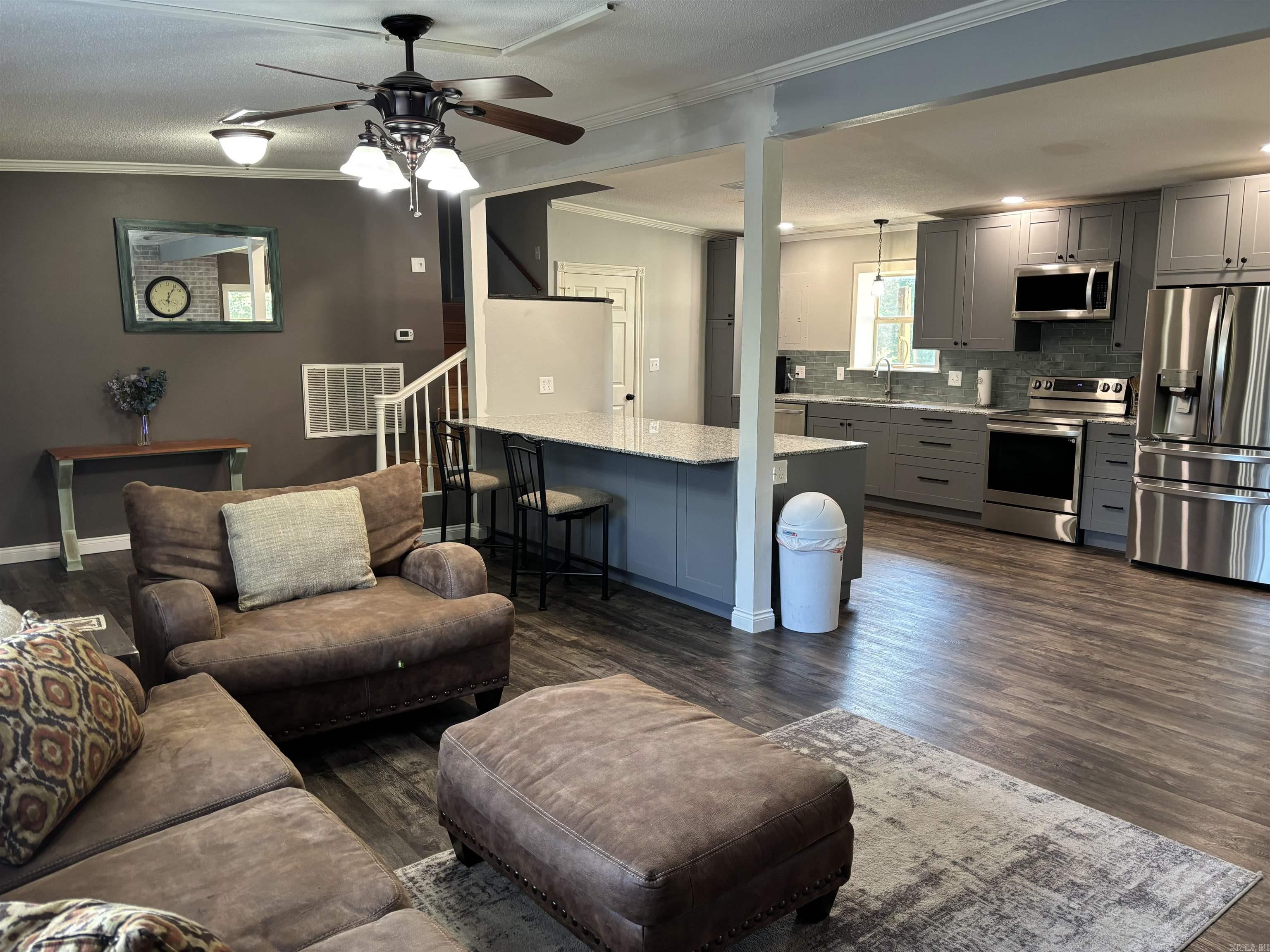 26 Dragonfly  Austin, AR