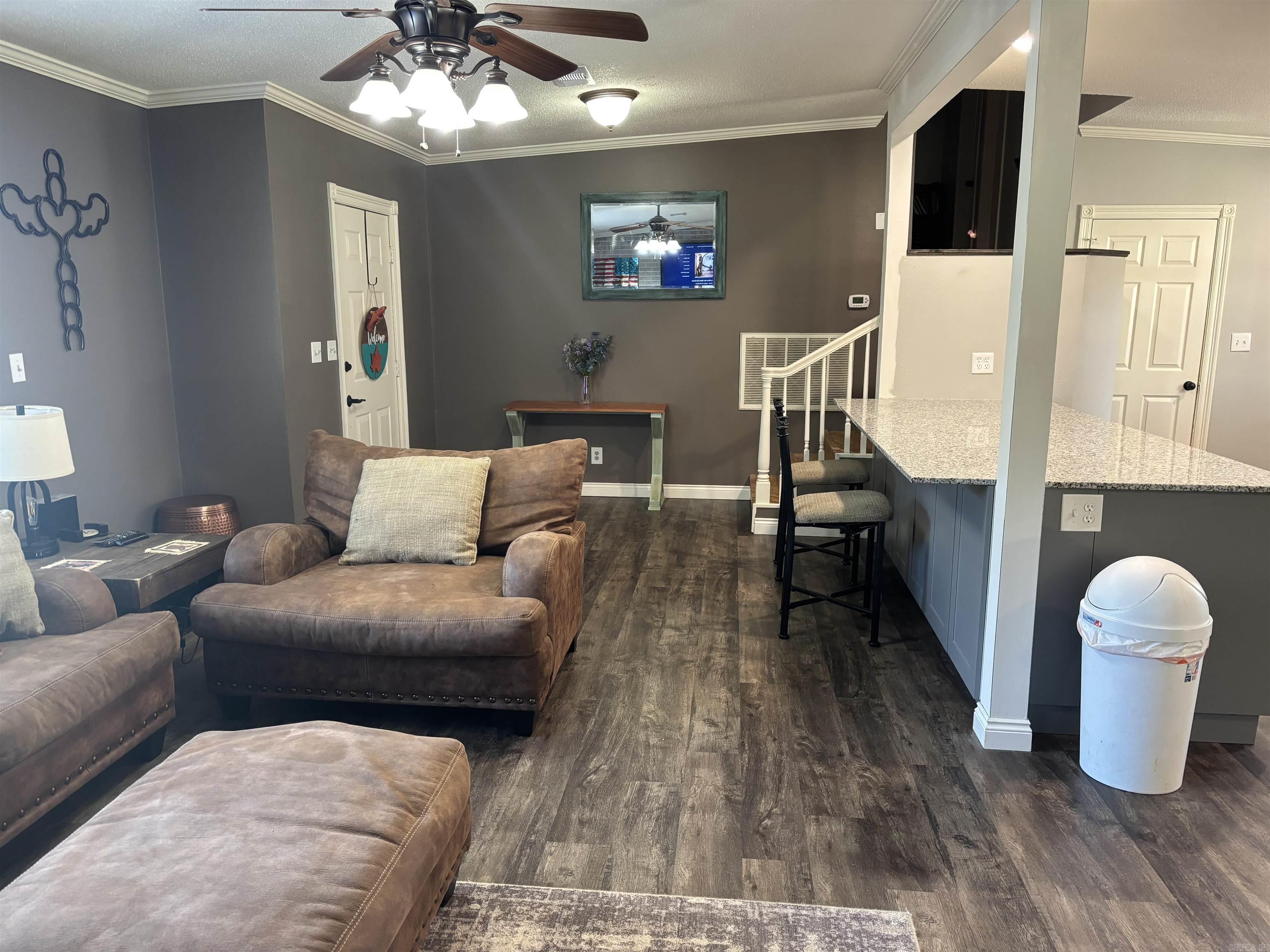 26 Dragonfly  Austin, AR