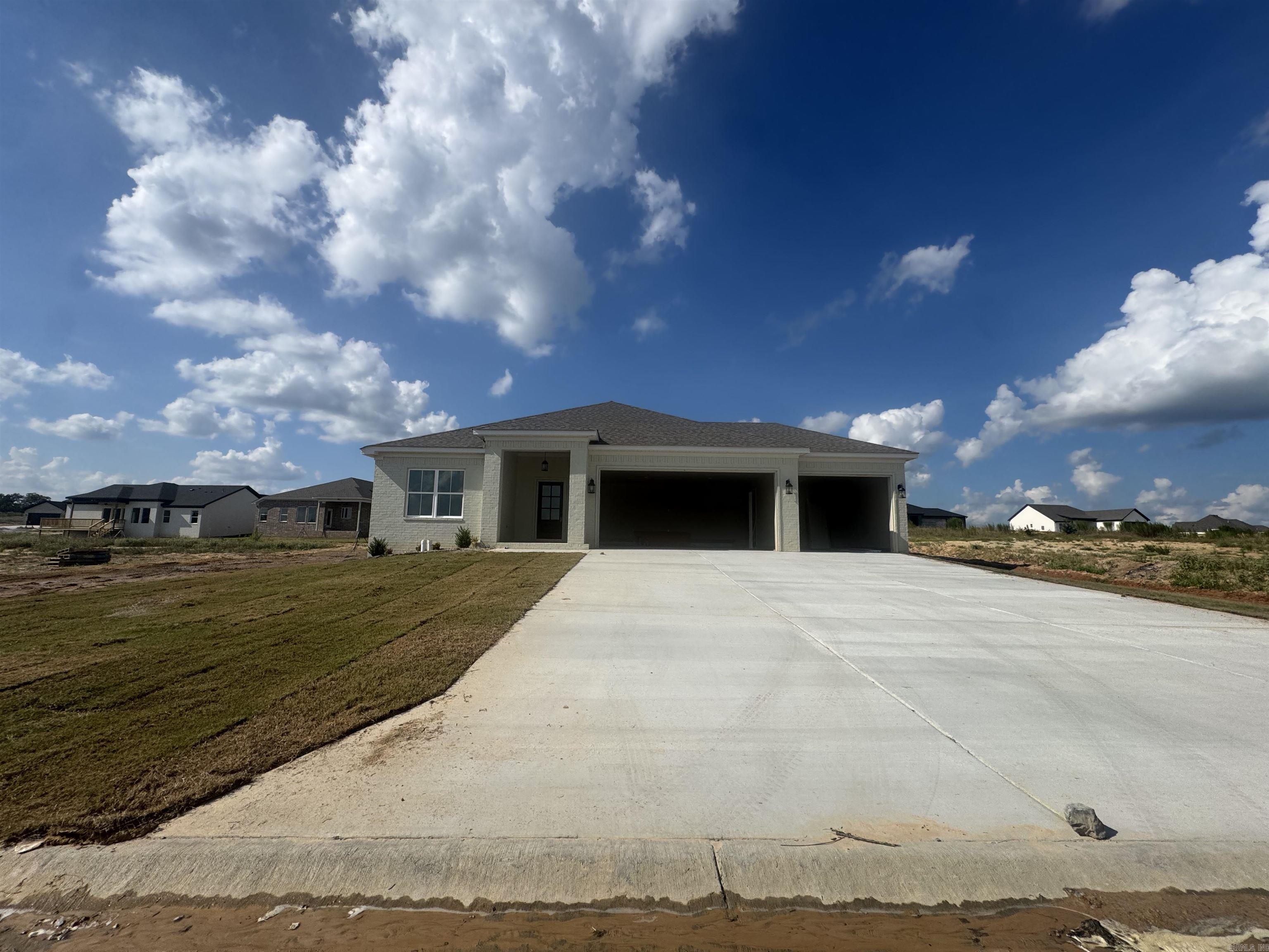 348 Alyece  Hensley, AR