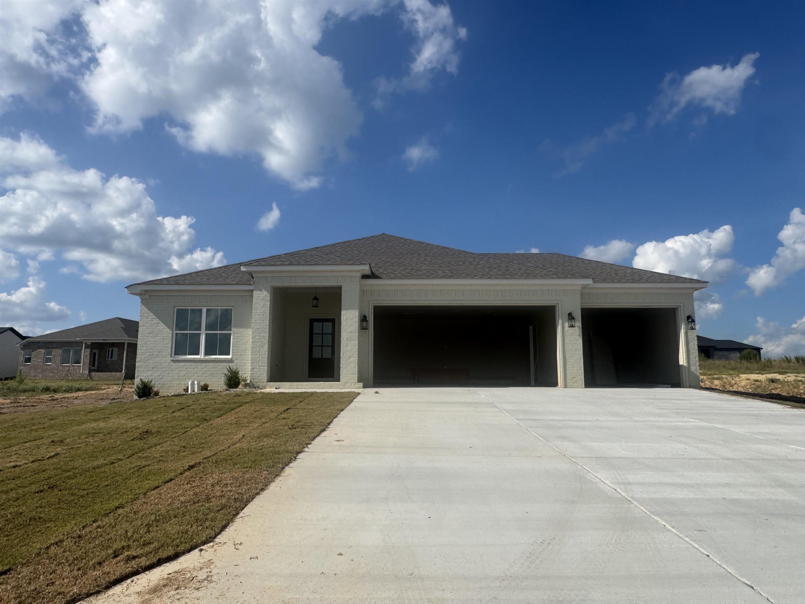 348 Alyece  Hensley, AR