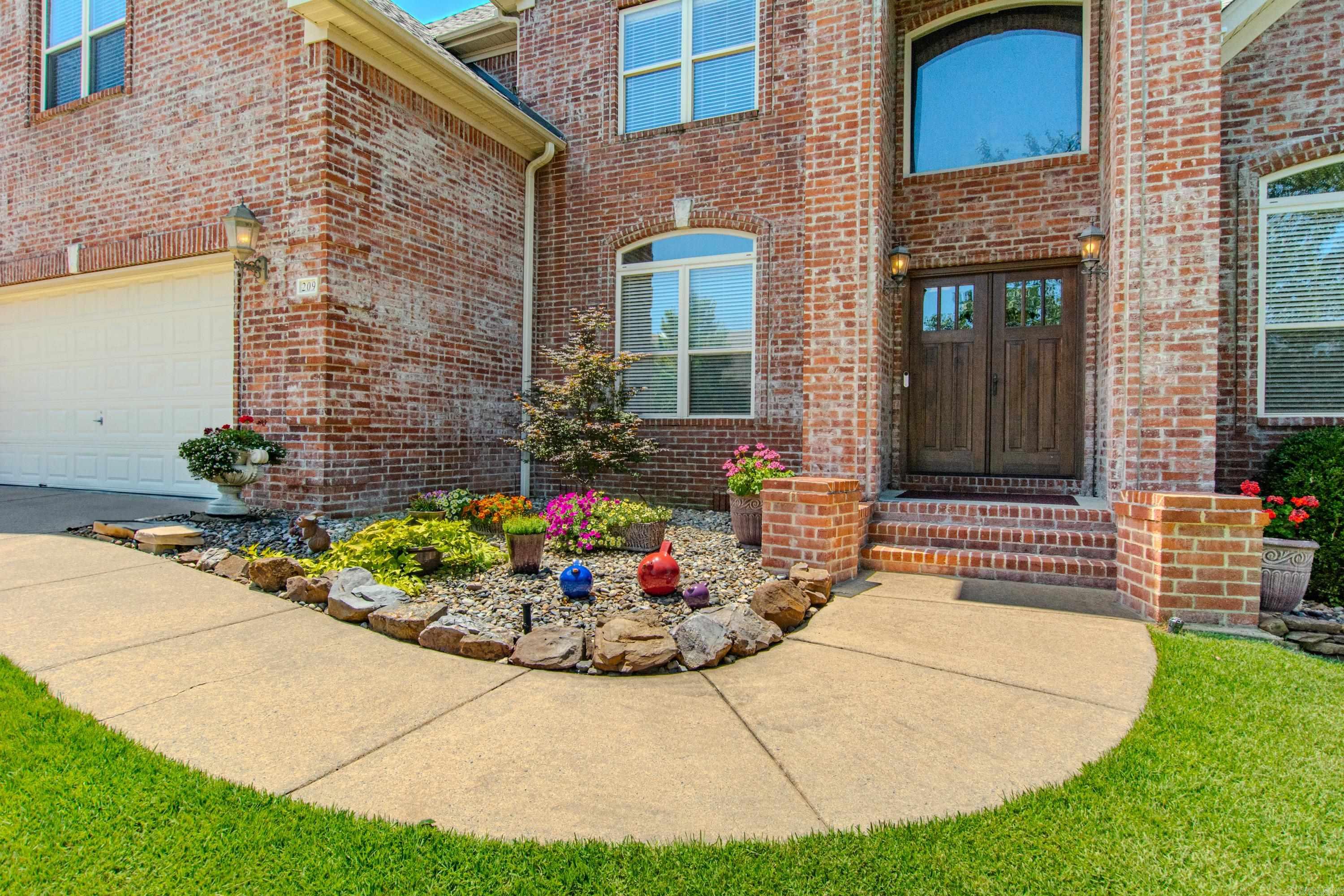 209 Commentry  Little Rock, AR