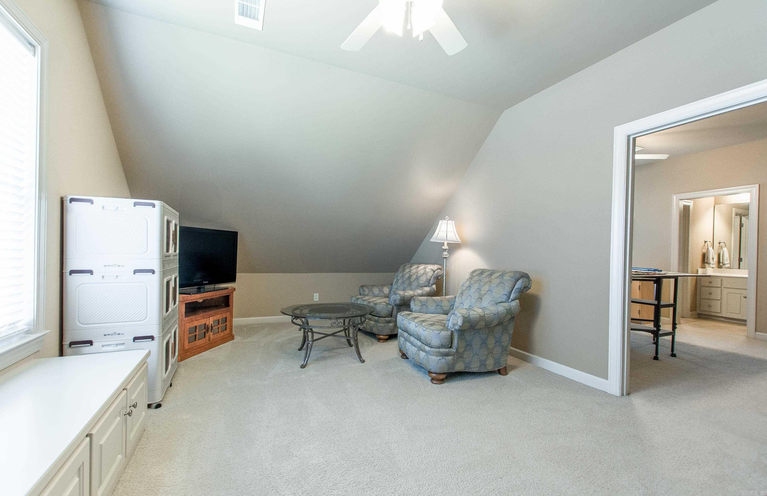 209 Commentry  Little Rock, AR
