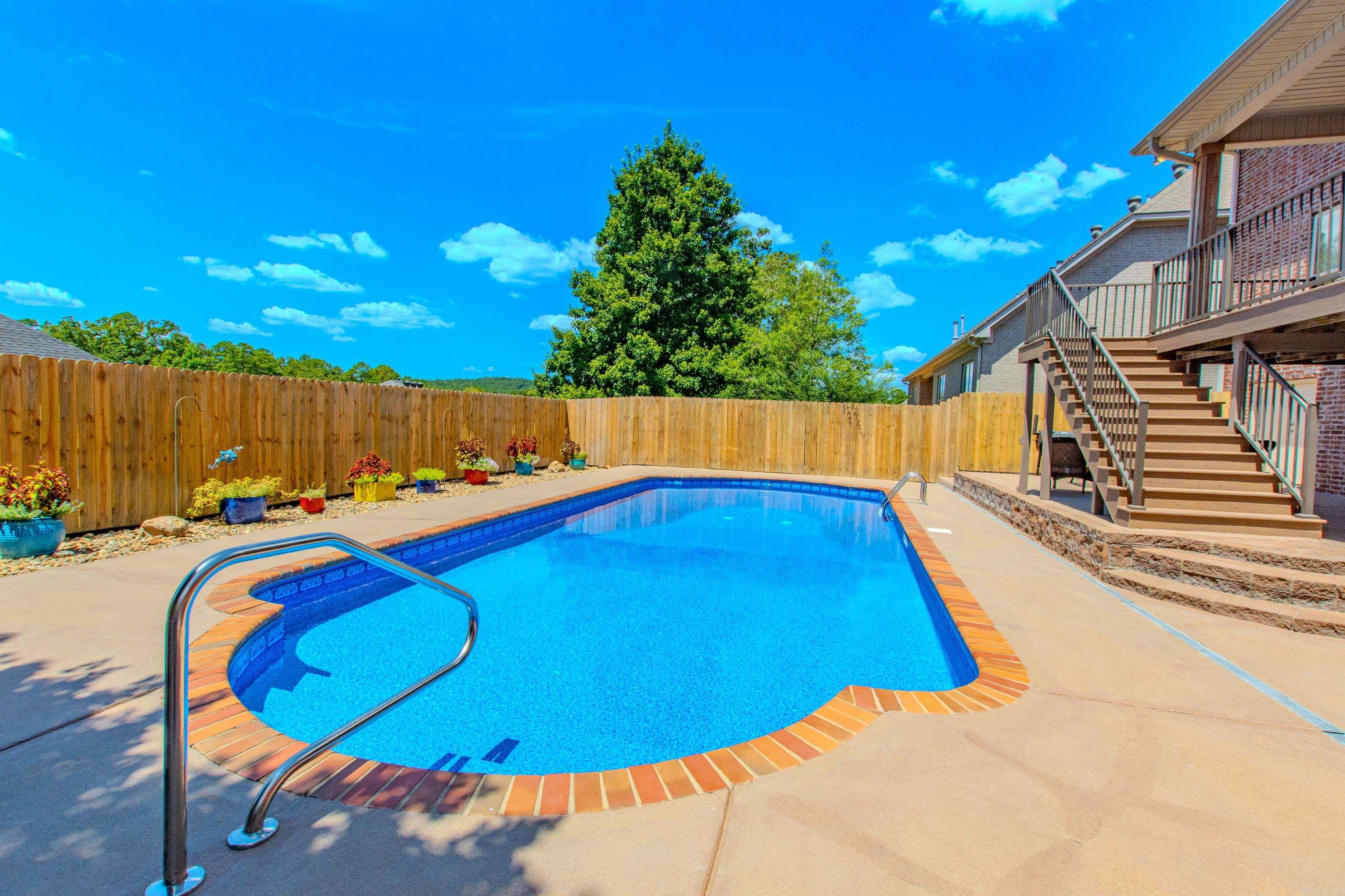 209 Commentry  Little Rock, AR