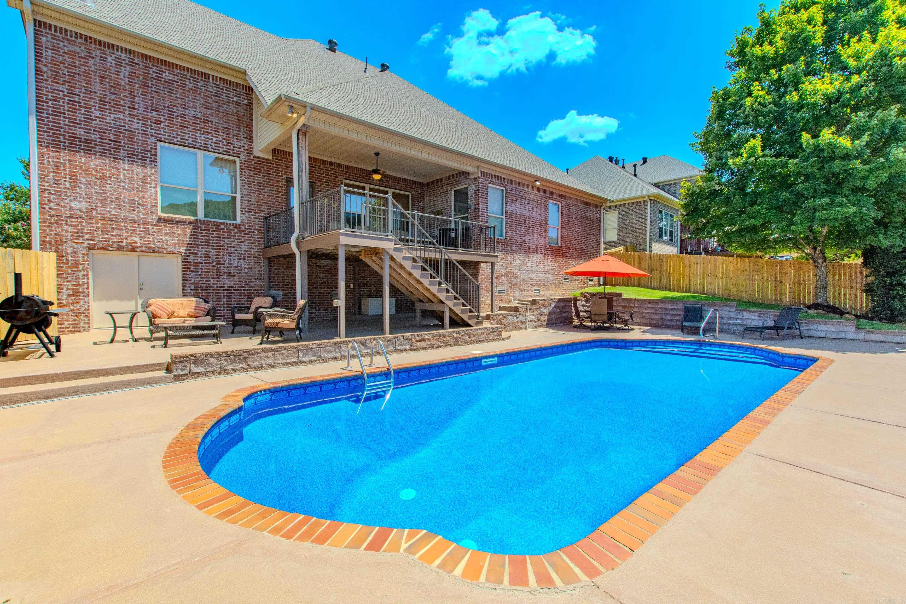 209 Commentry  Little Rock, AR