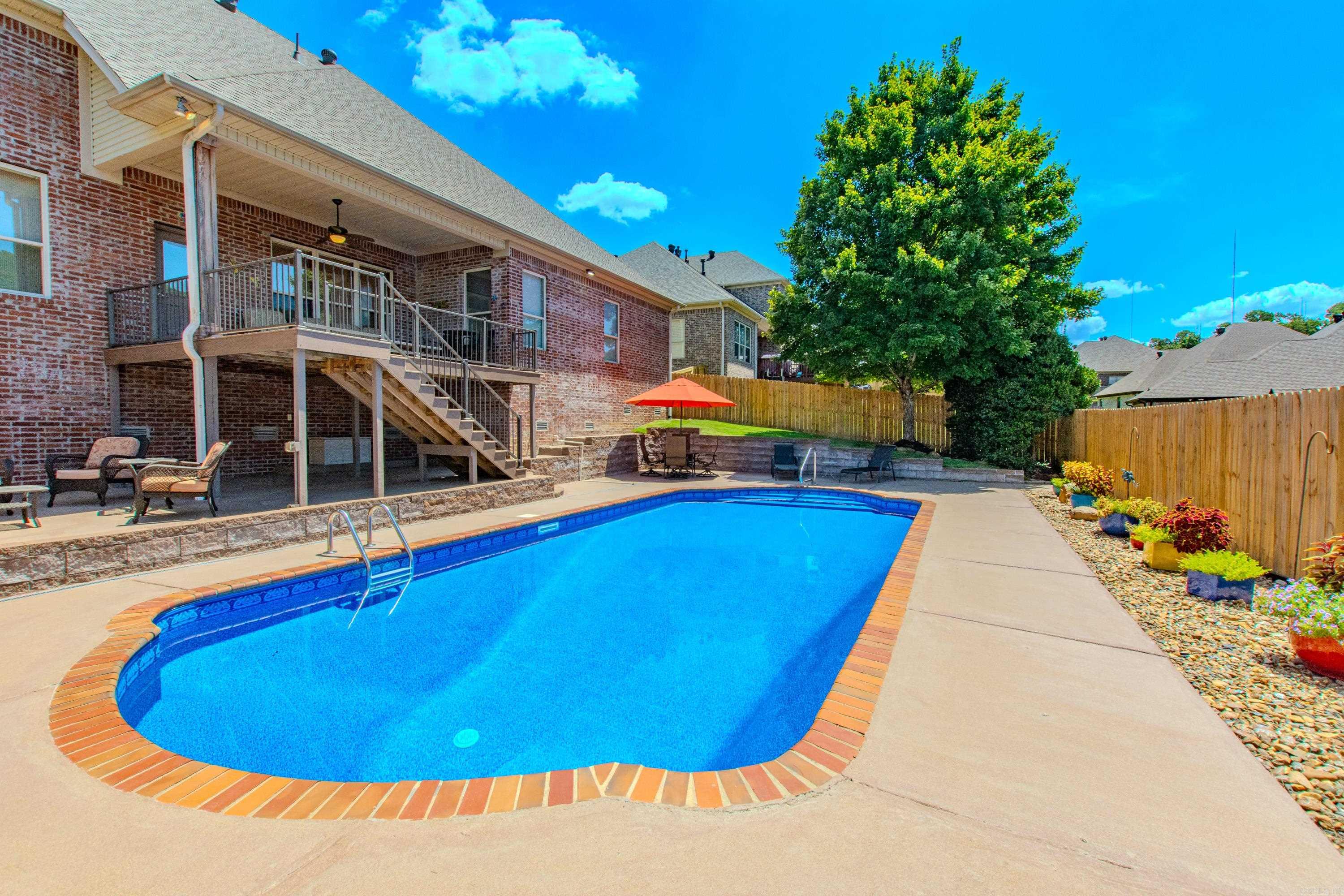 209 Commentry  Little Rock, AR