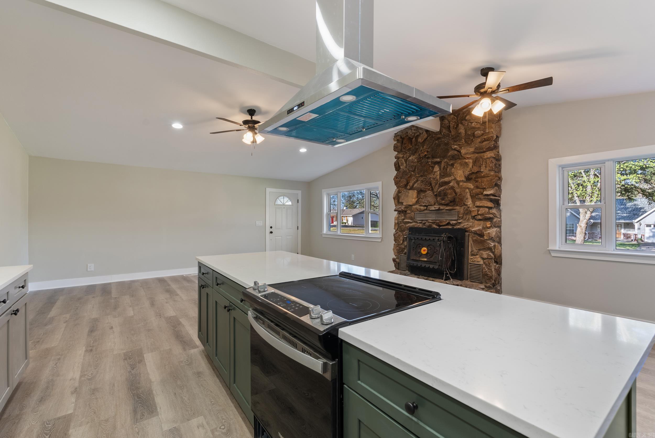2323 Pinewoood  Heber Springs, AR