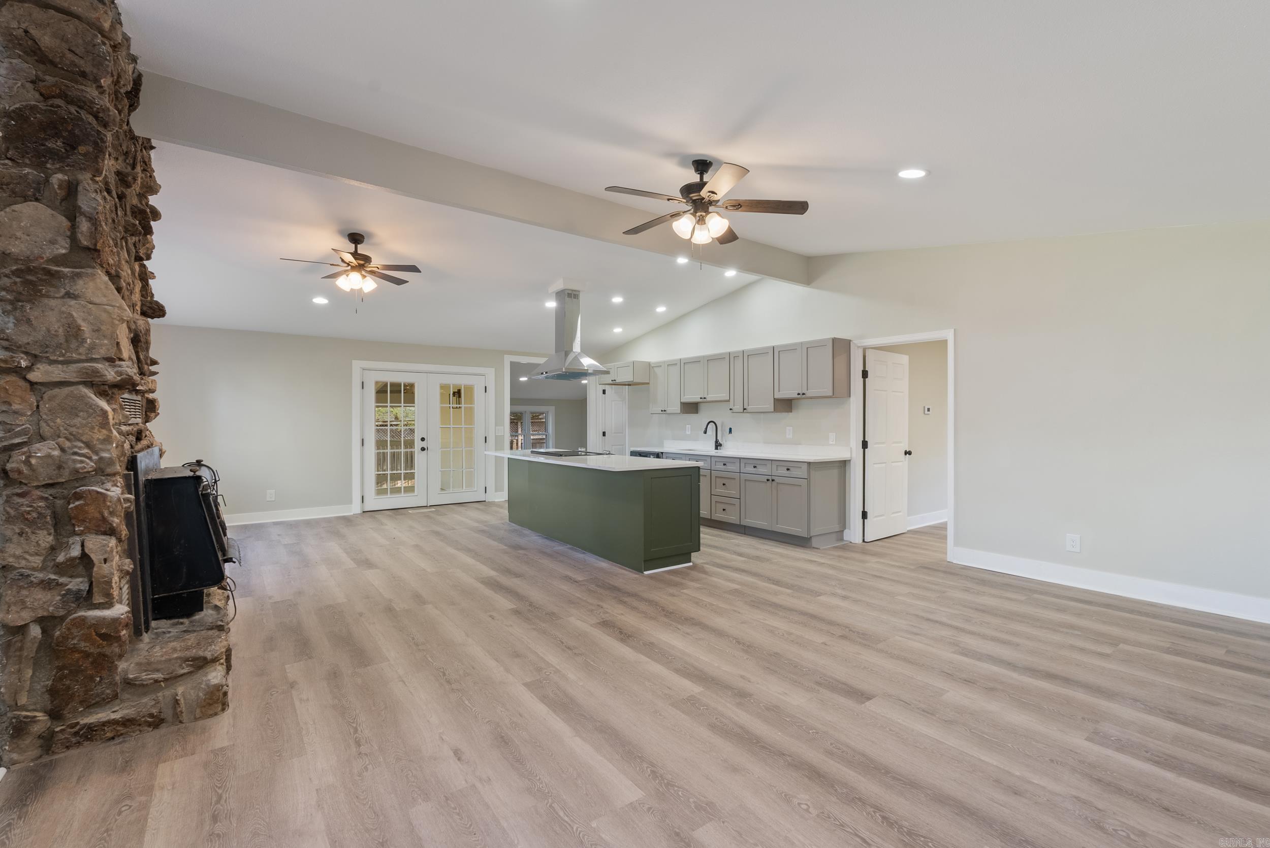 2323 Pinewoood  Heber Springs, AR