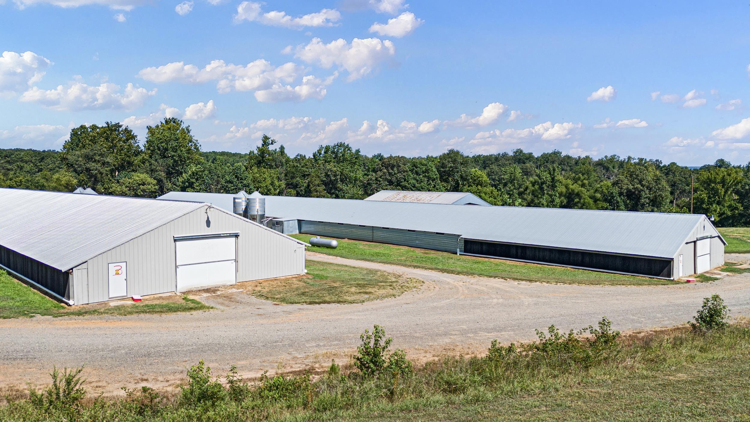 799 Barrens Community Rd  Clinton, AR