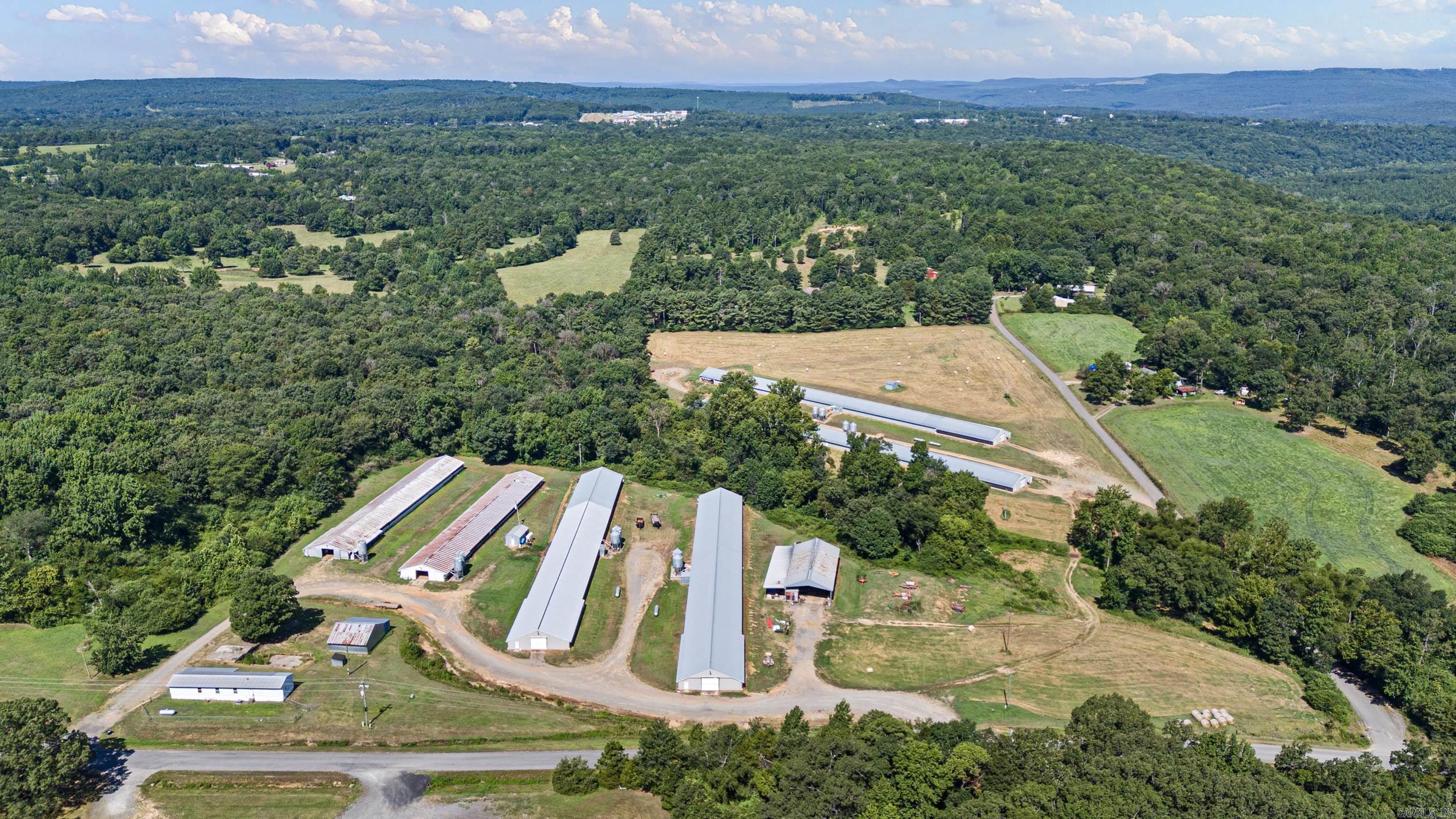 799 Barrens Community Rd  Clinton, AR