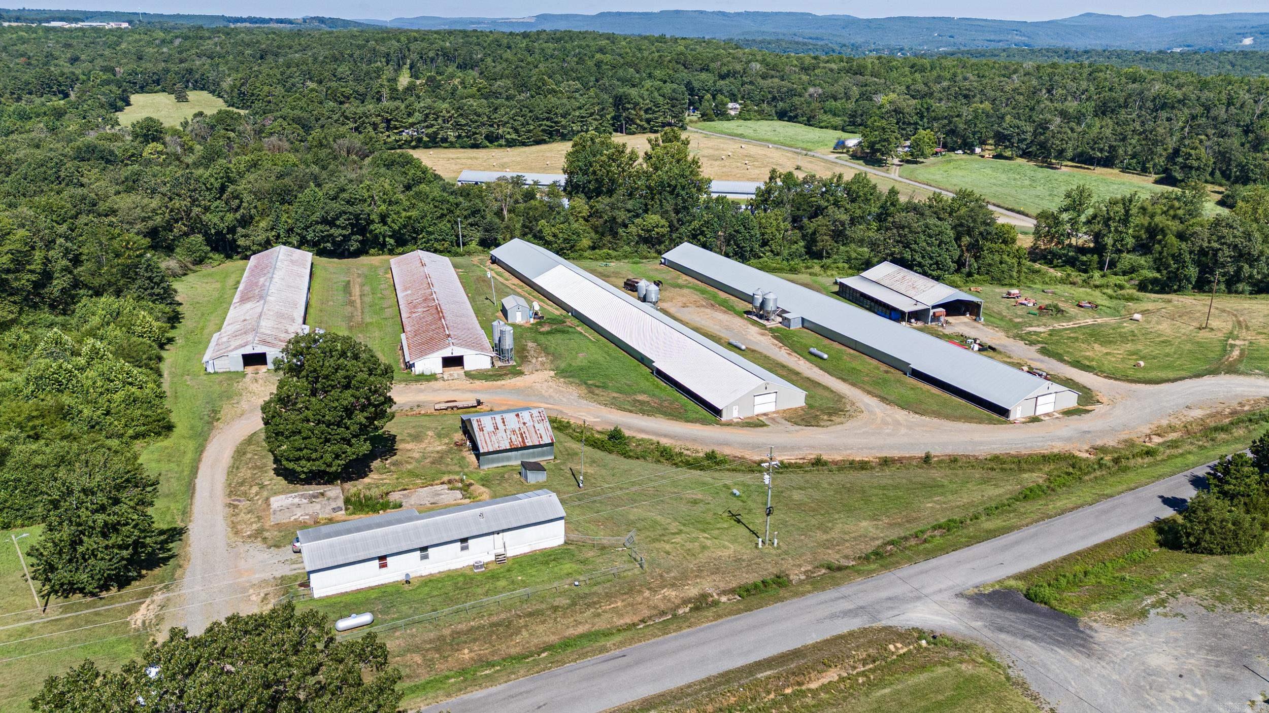 799 Barrens Community Rd  Clinton, AR