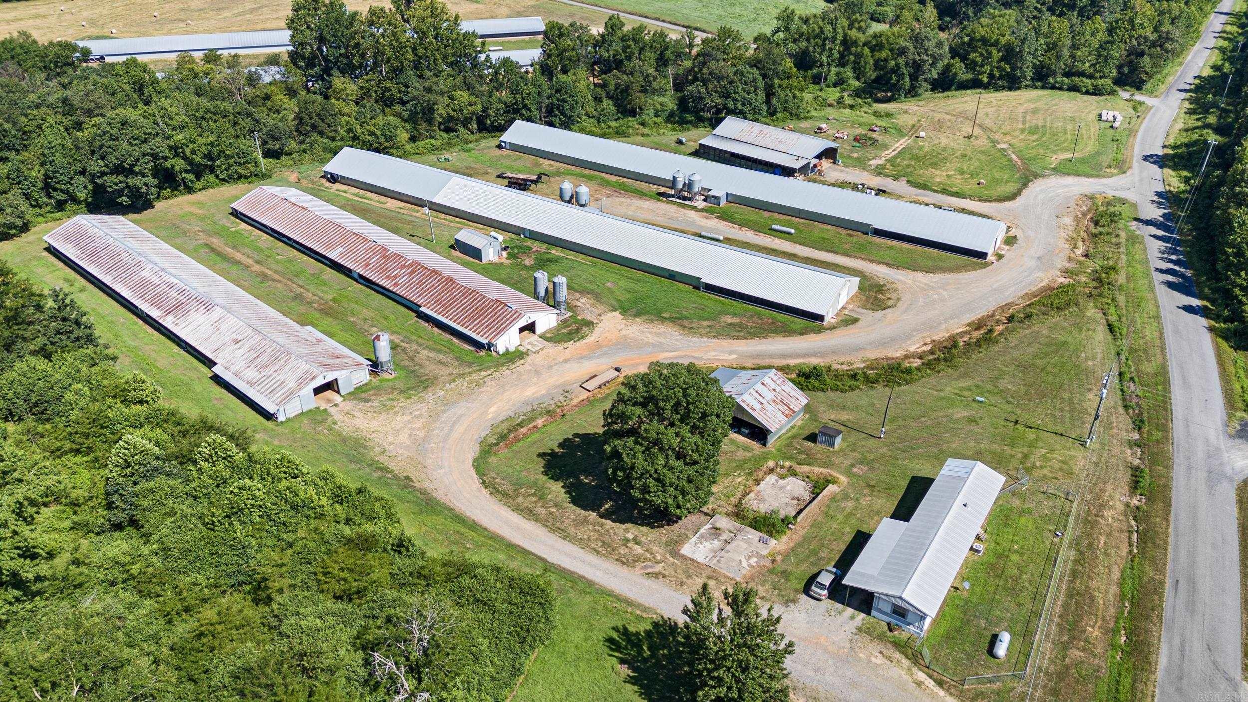 799 Barrens Community Rd  Clinton, AR