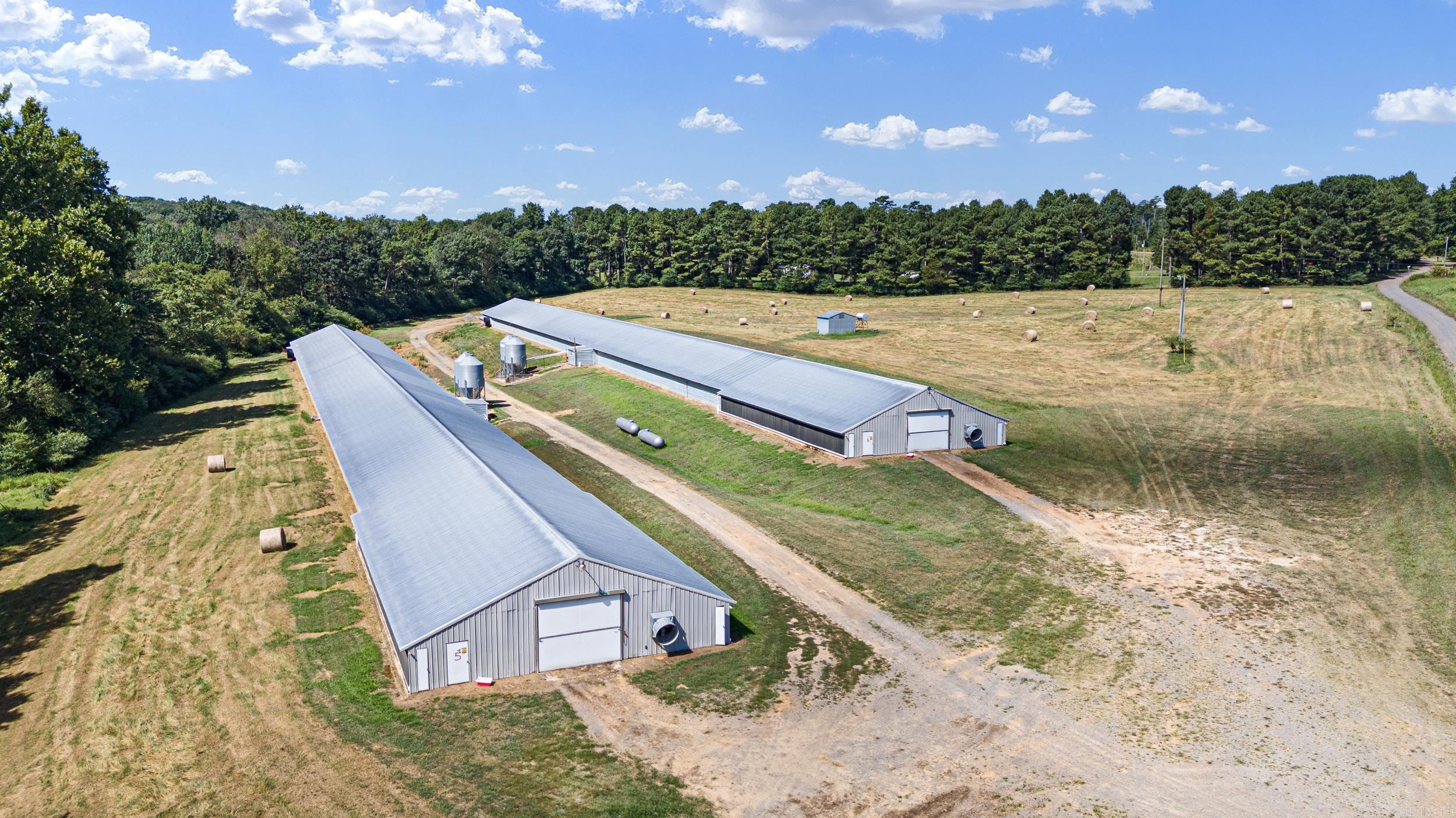 799 Barrens Community Rd  Clinton, AR