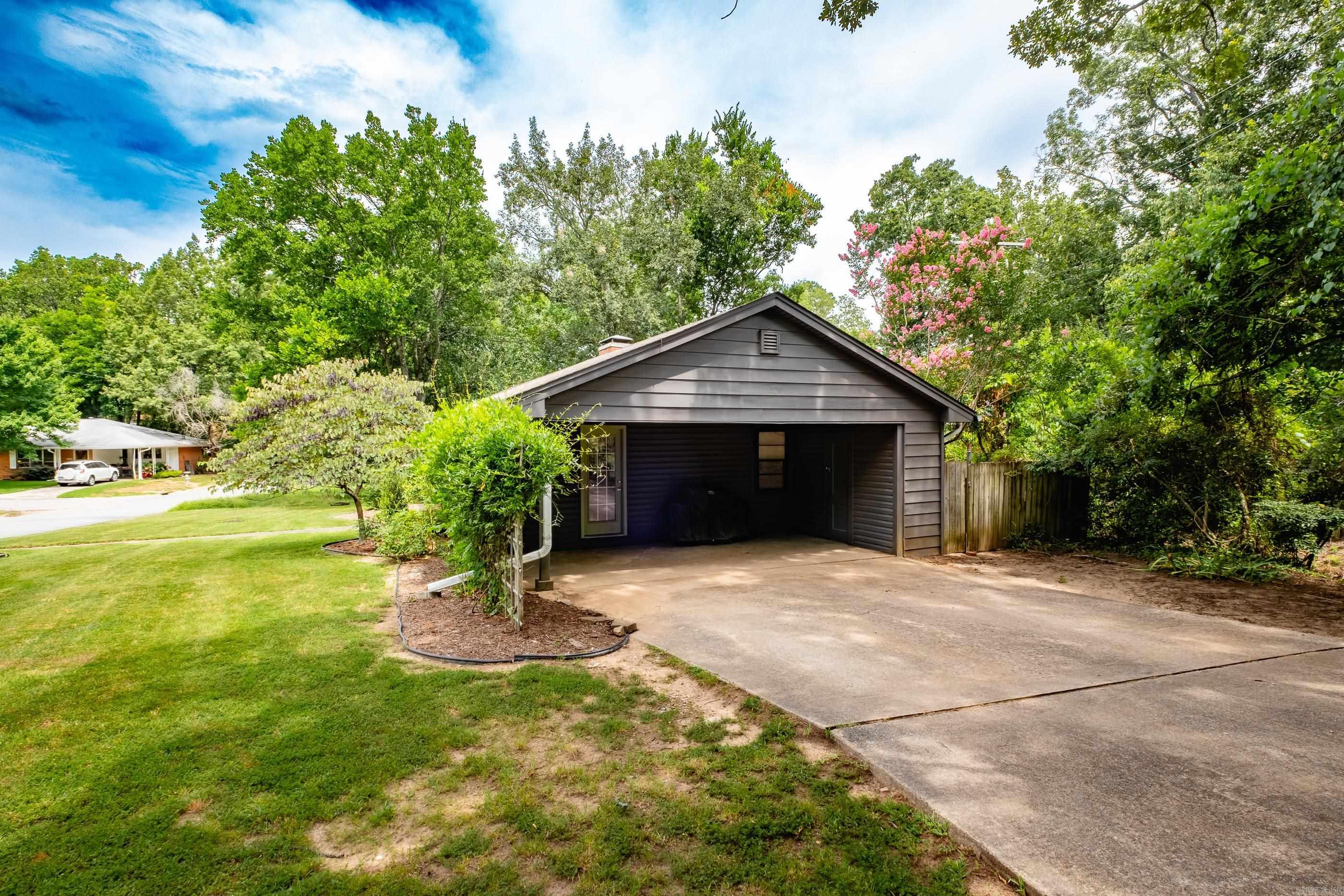 2100 Durwood  Little Rock, AR