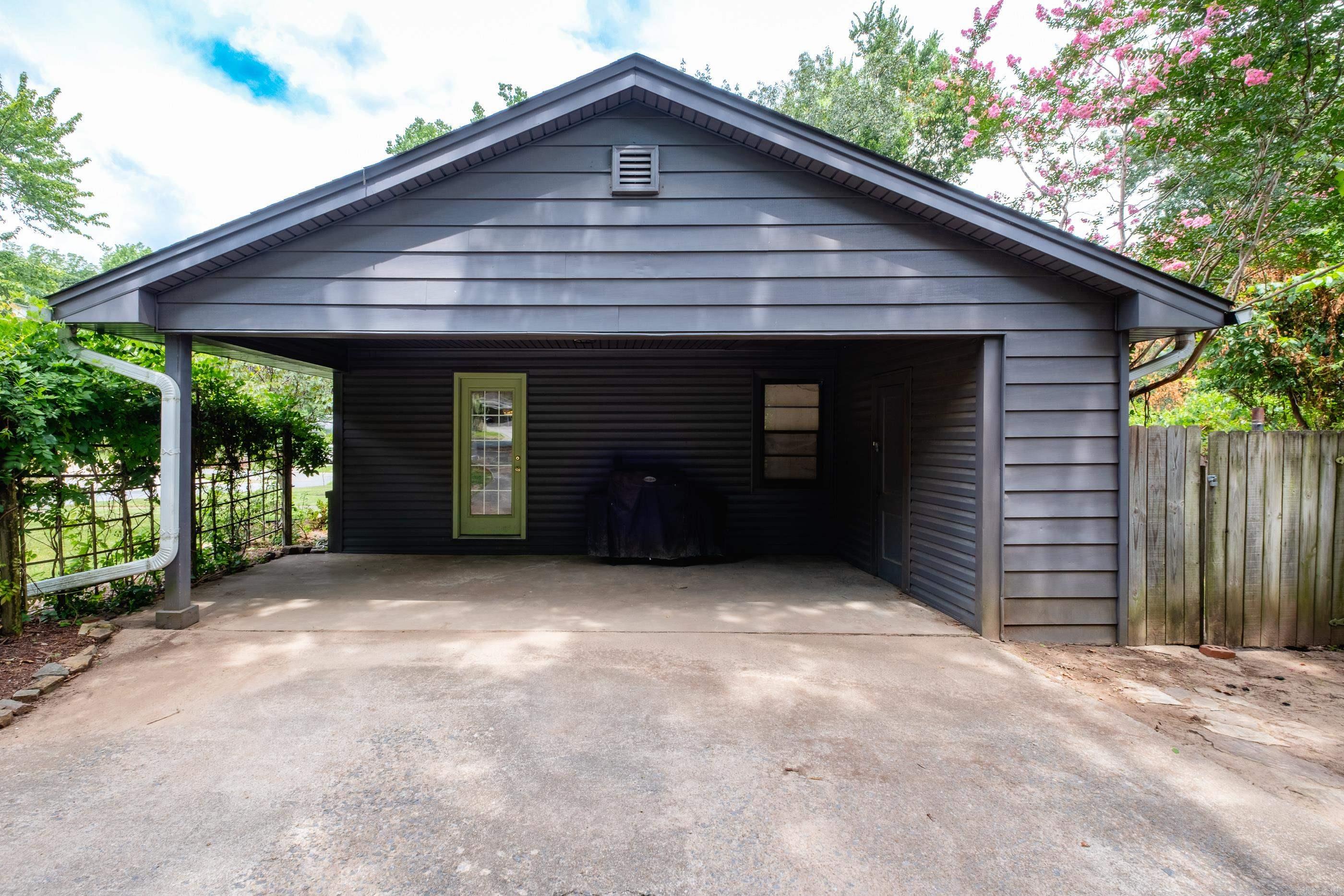 2100 Durwood  Little Rock, AR