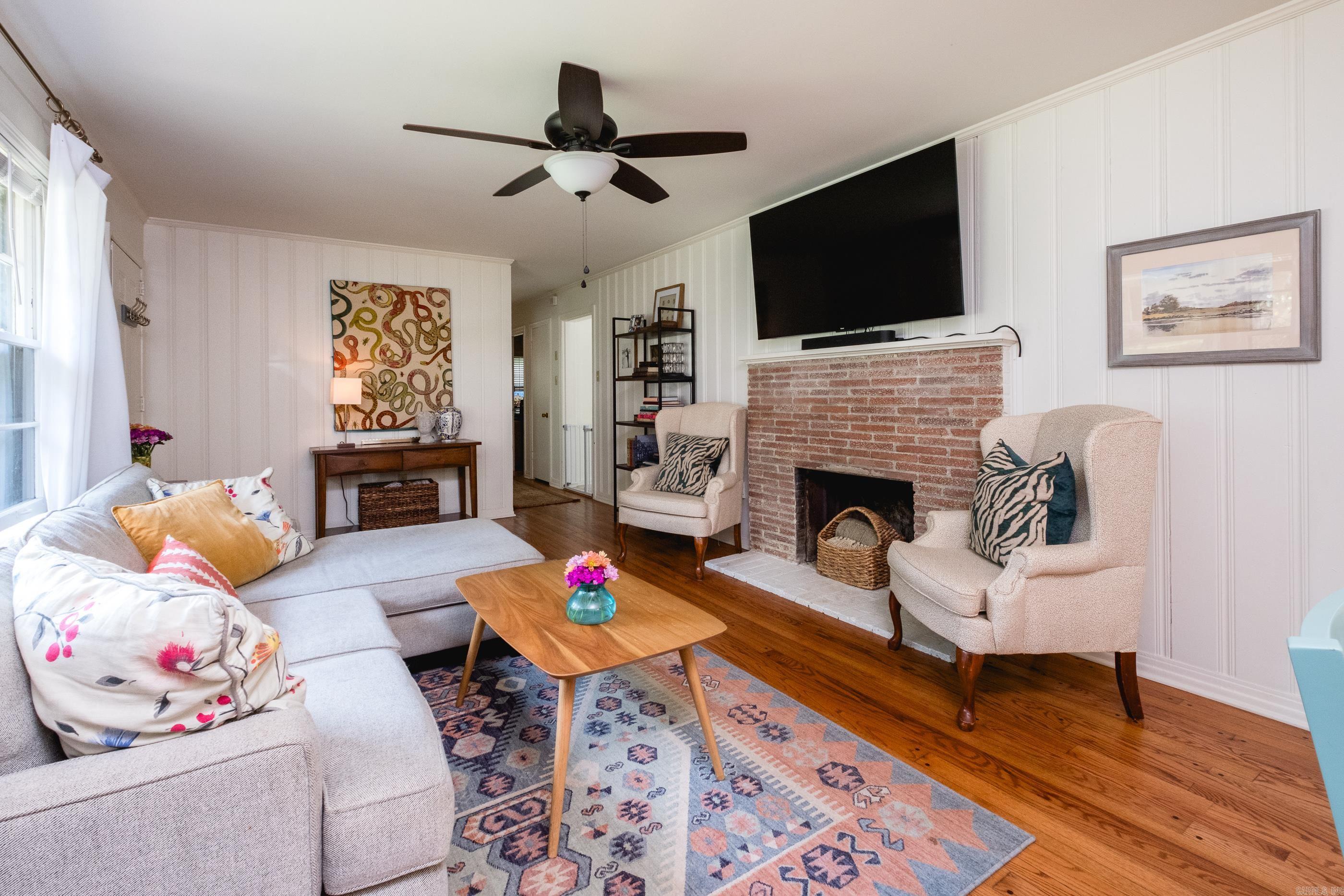 2100 Durwood  Little Rock, AR