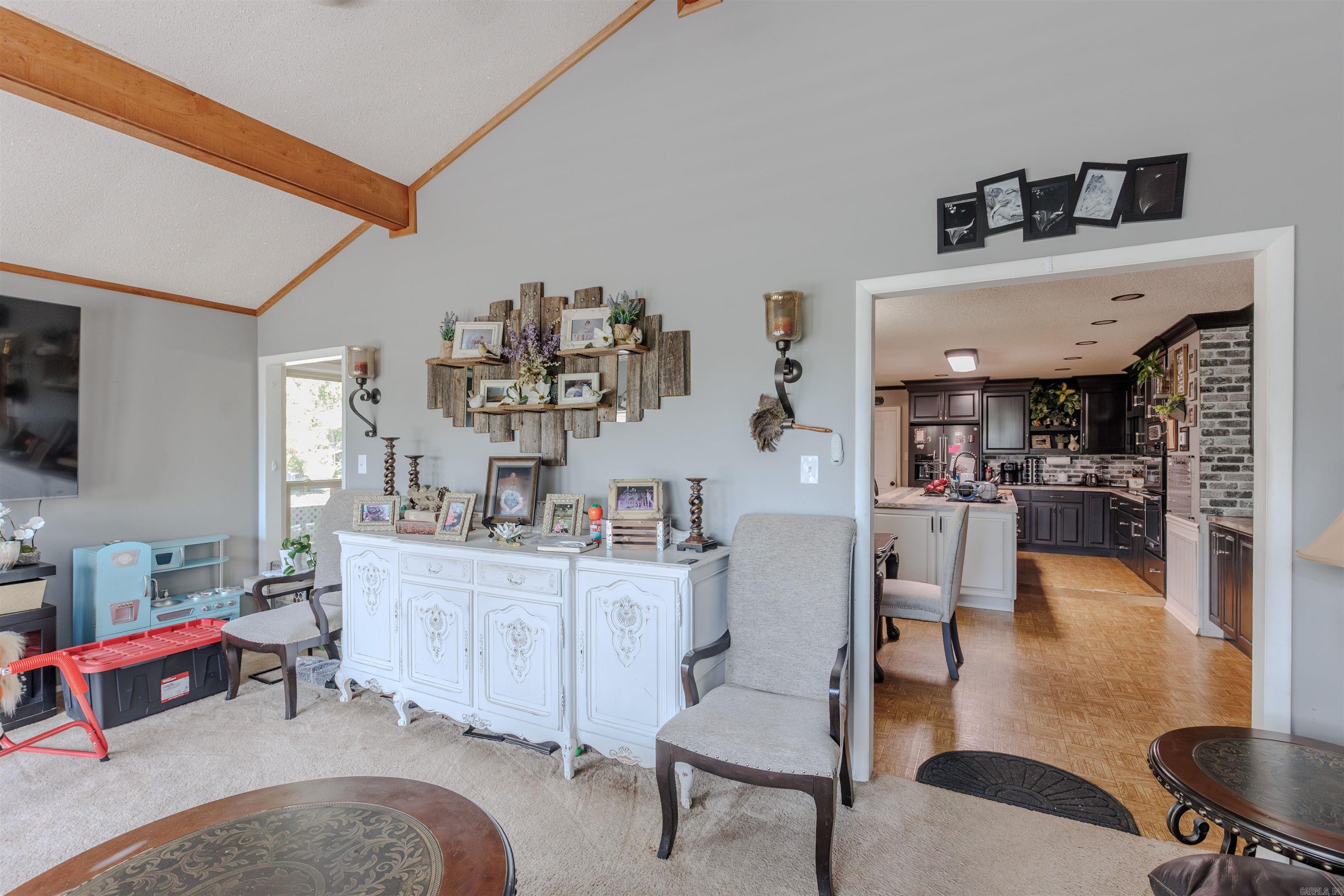1717 N Fourche  Perryville, AR