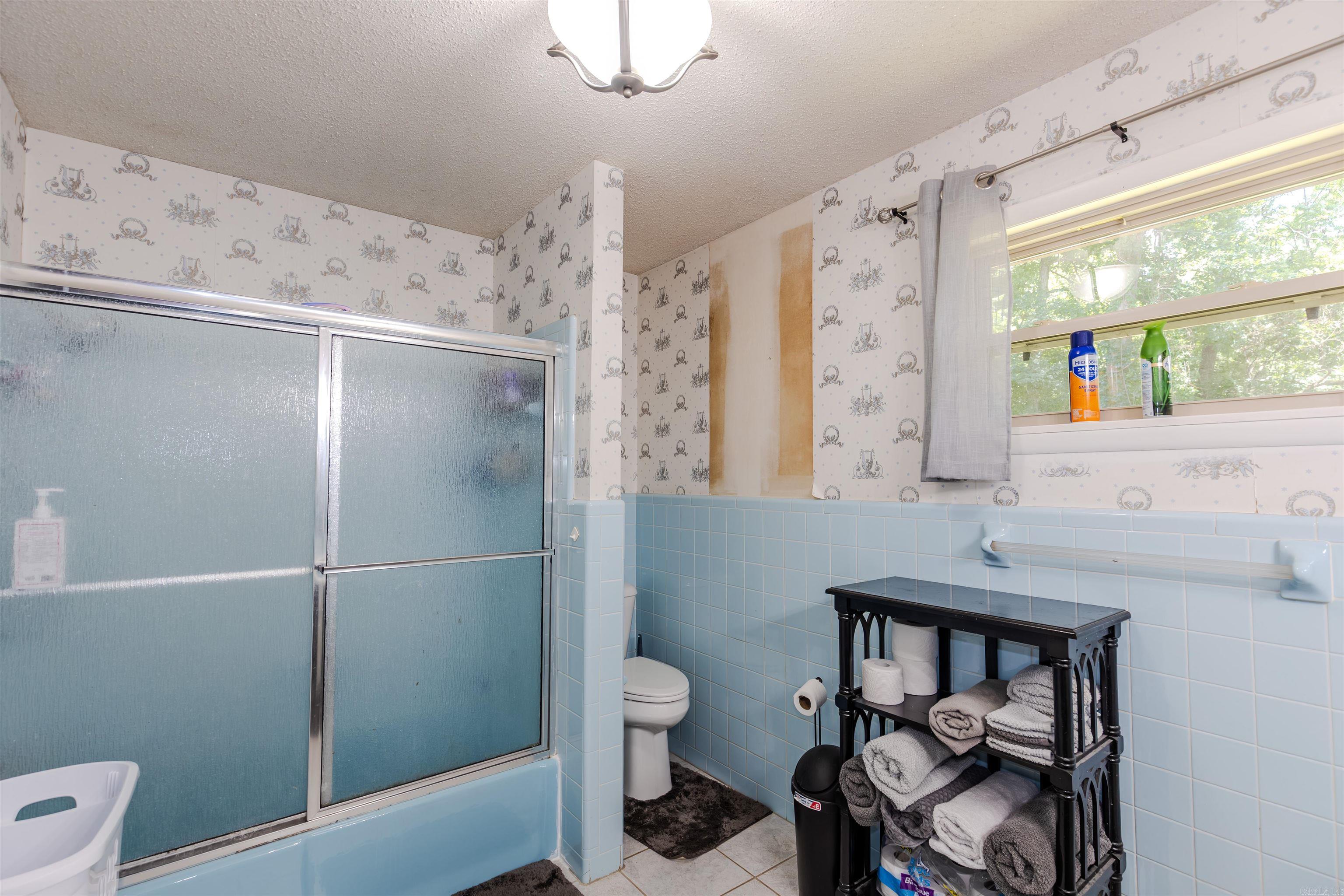 1717 N Fourche  Perryville, AR