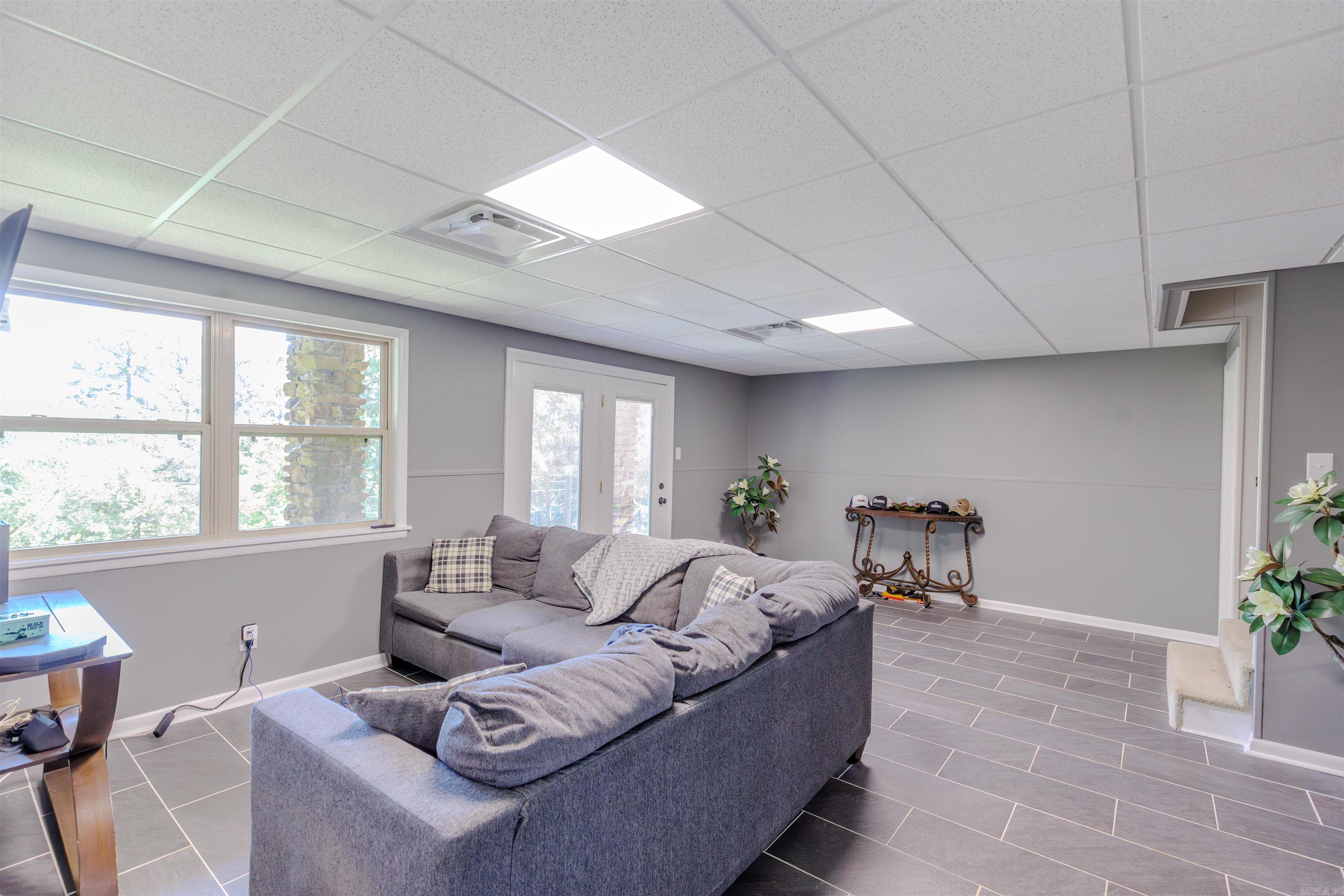 1717 N Fourche  Perryville, AR