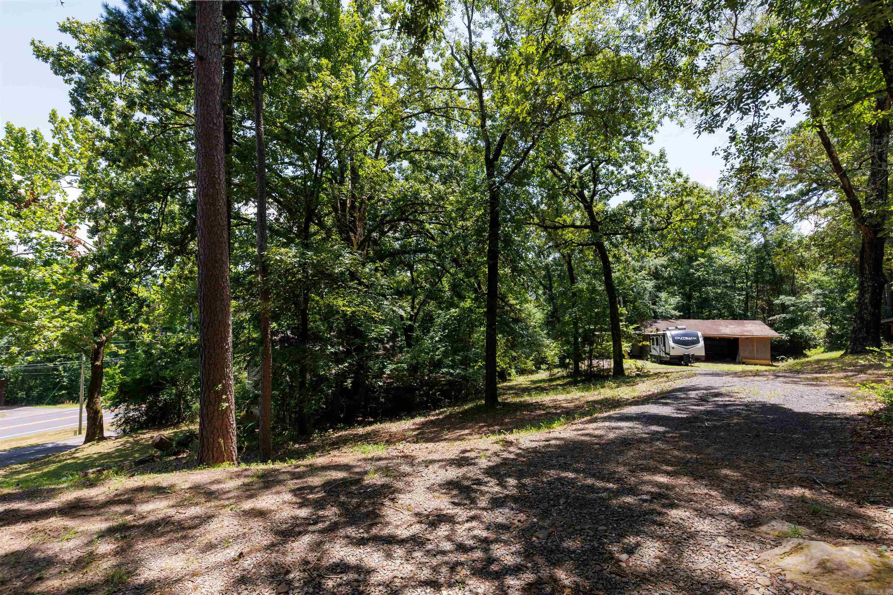 1717 N Fourche  Perryville, AR