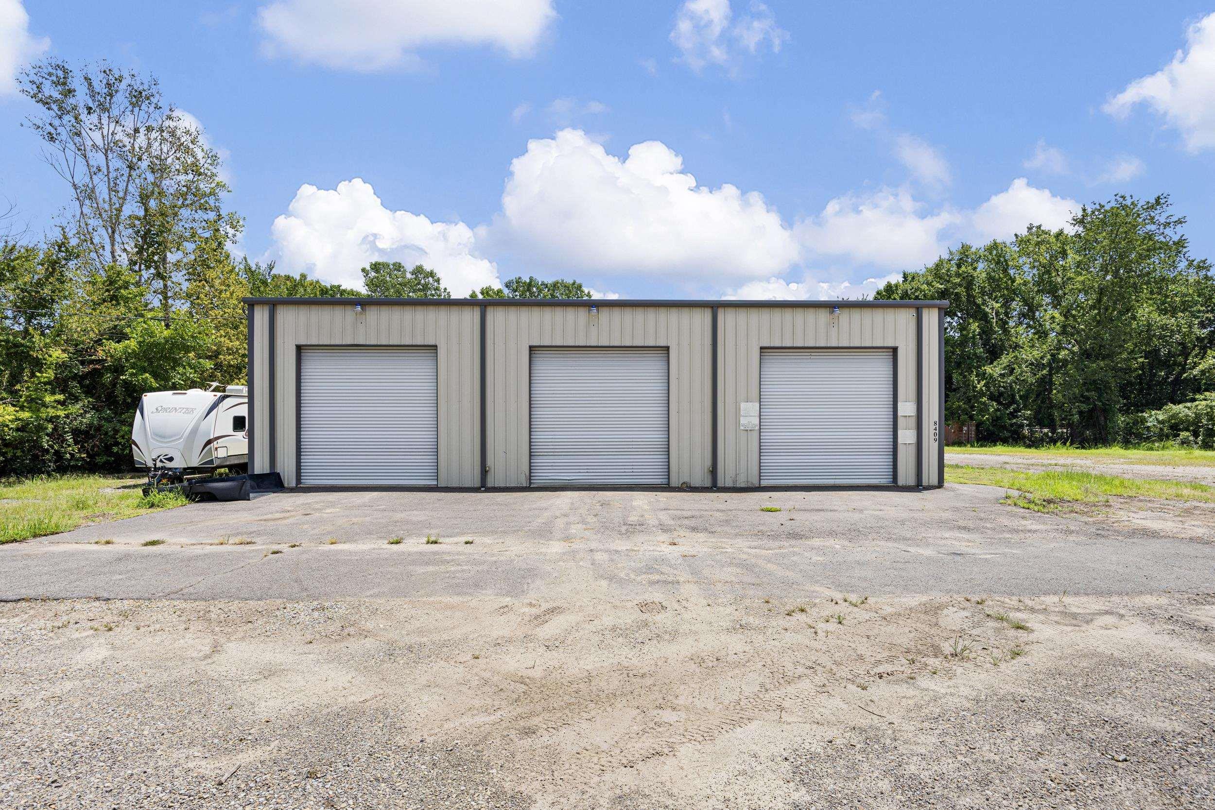 8411 US 64  Russellville, AR