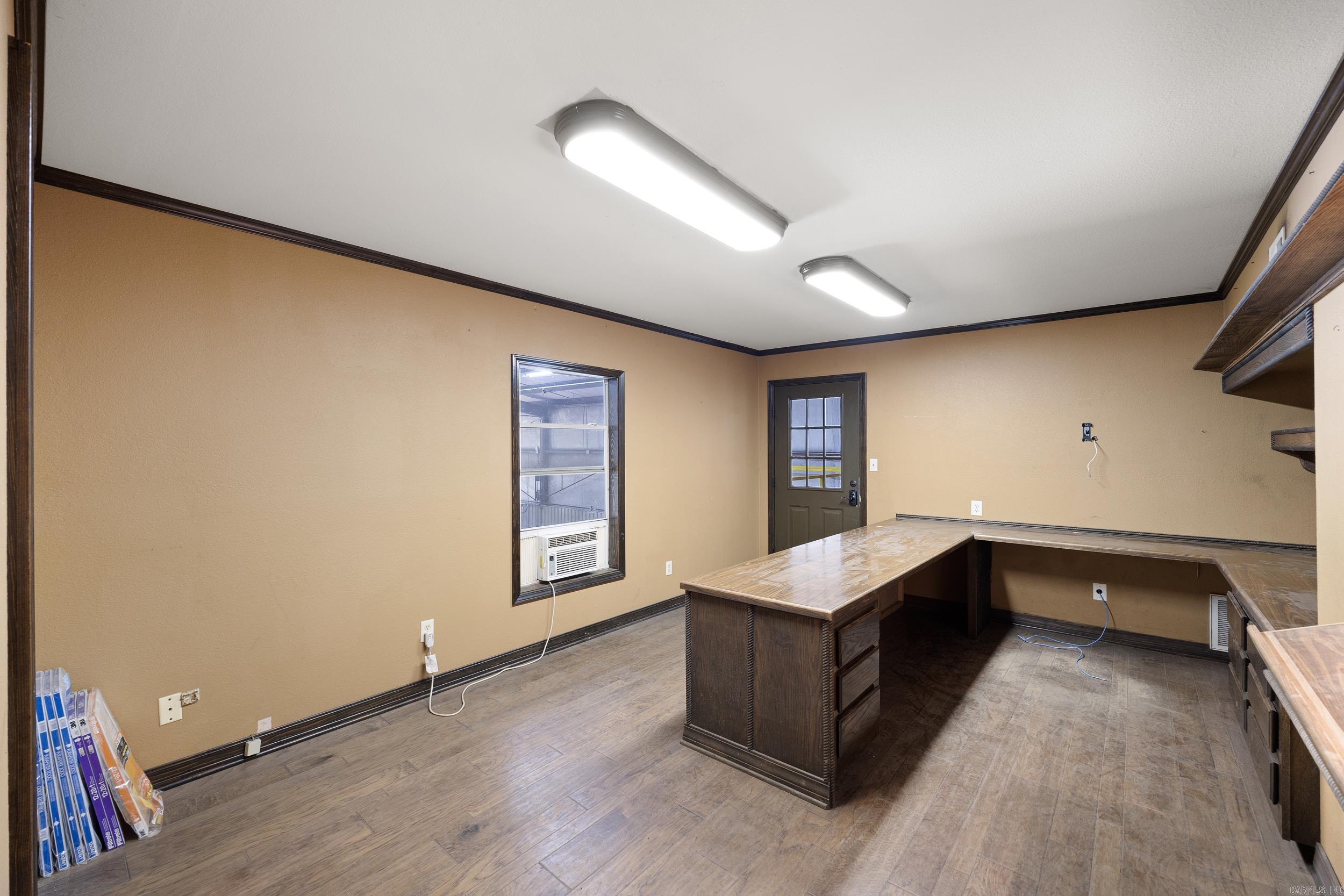 8411 US 64  Russellville, AR