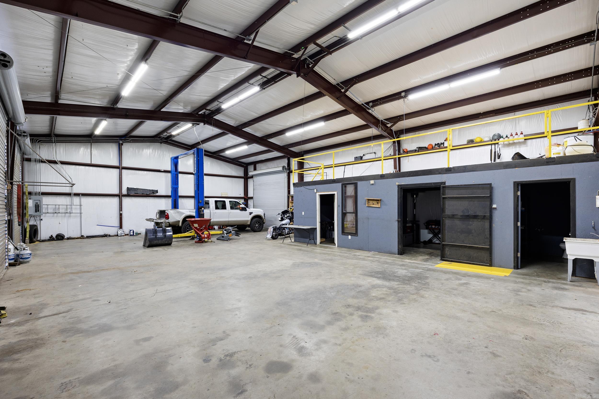 8411 US 64  Russellville, AR