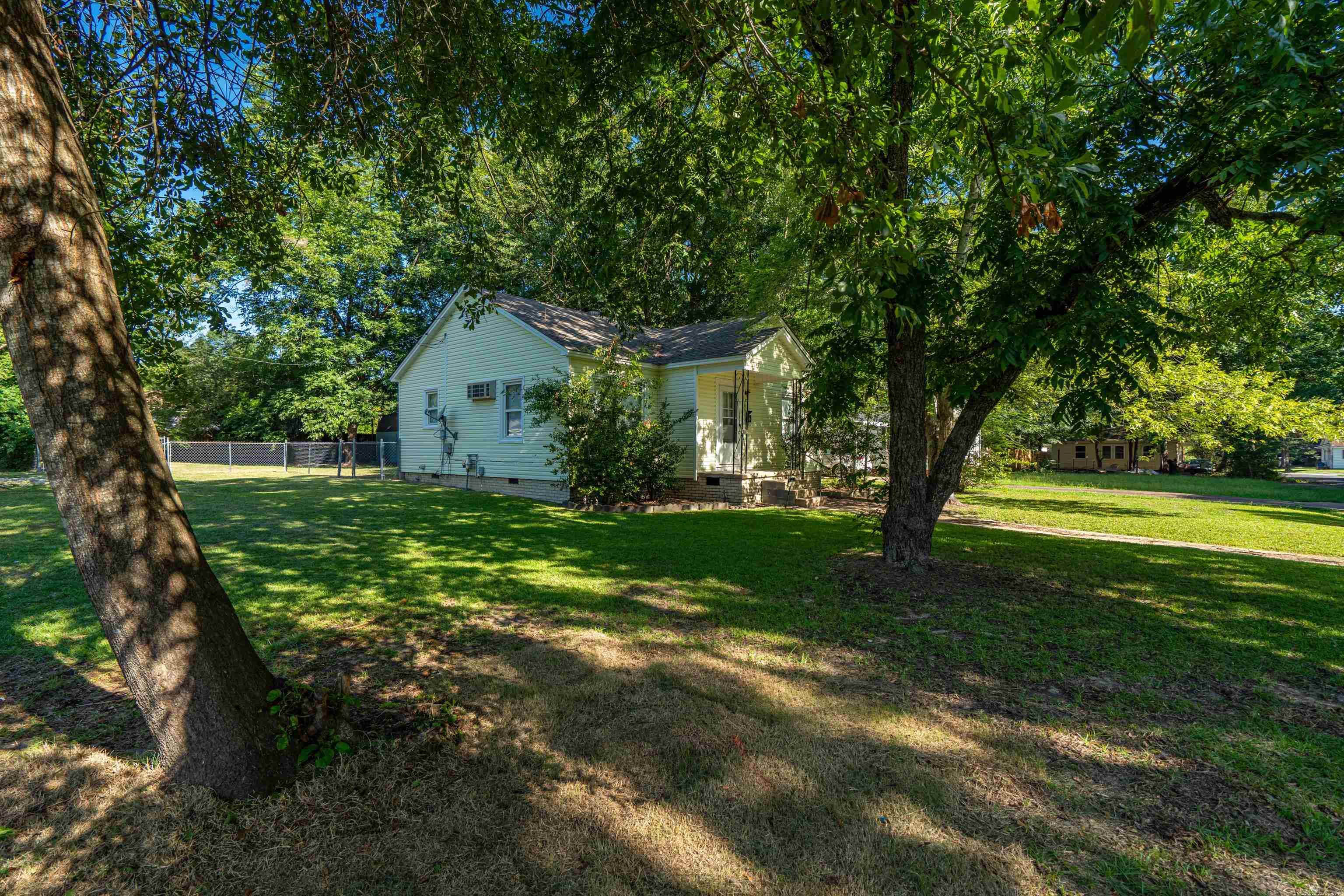 1426 Porter St  Malvern, AR