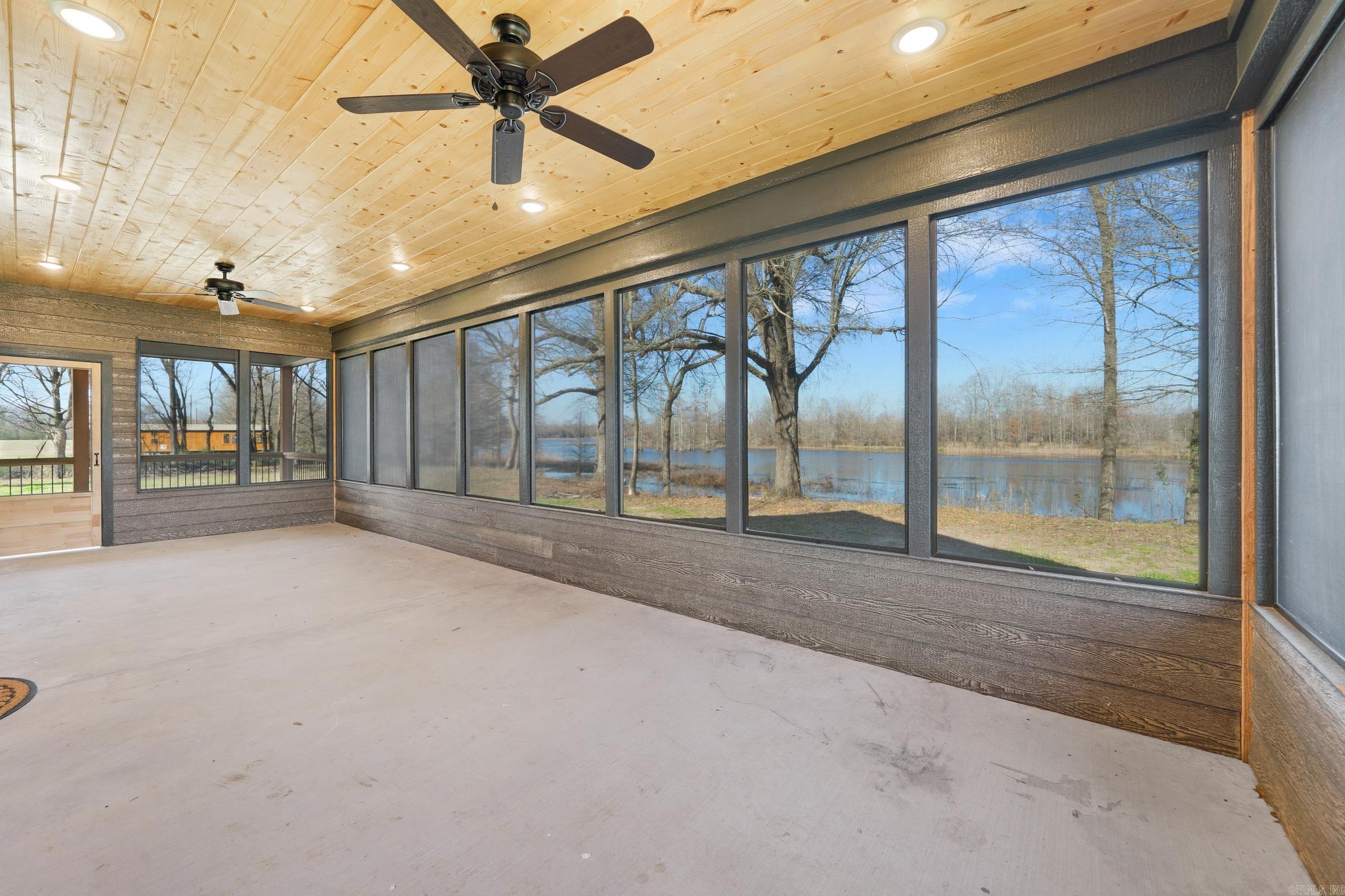 594 William Stafford Dr  De Queen, AR