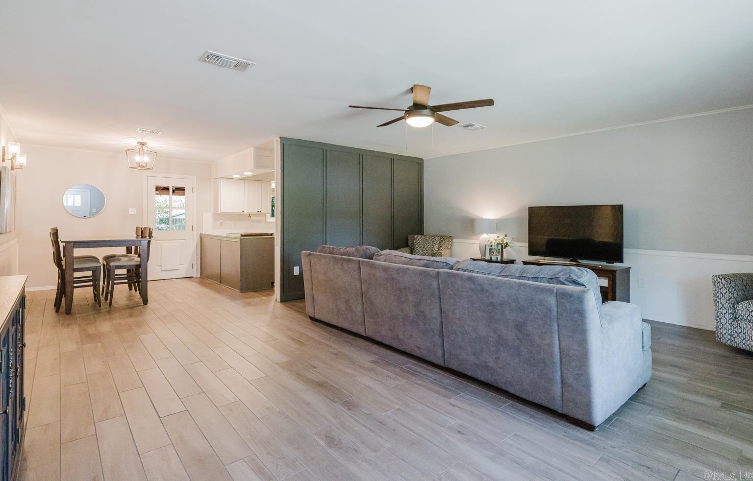 207 Elaine  Benton, AR