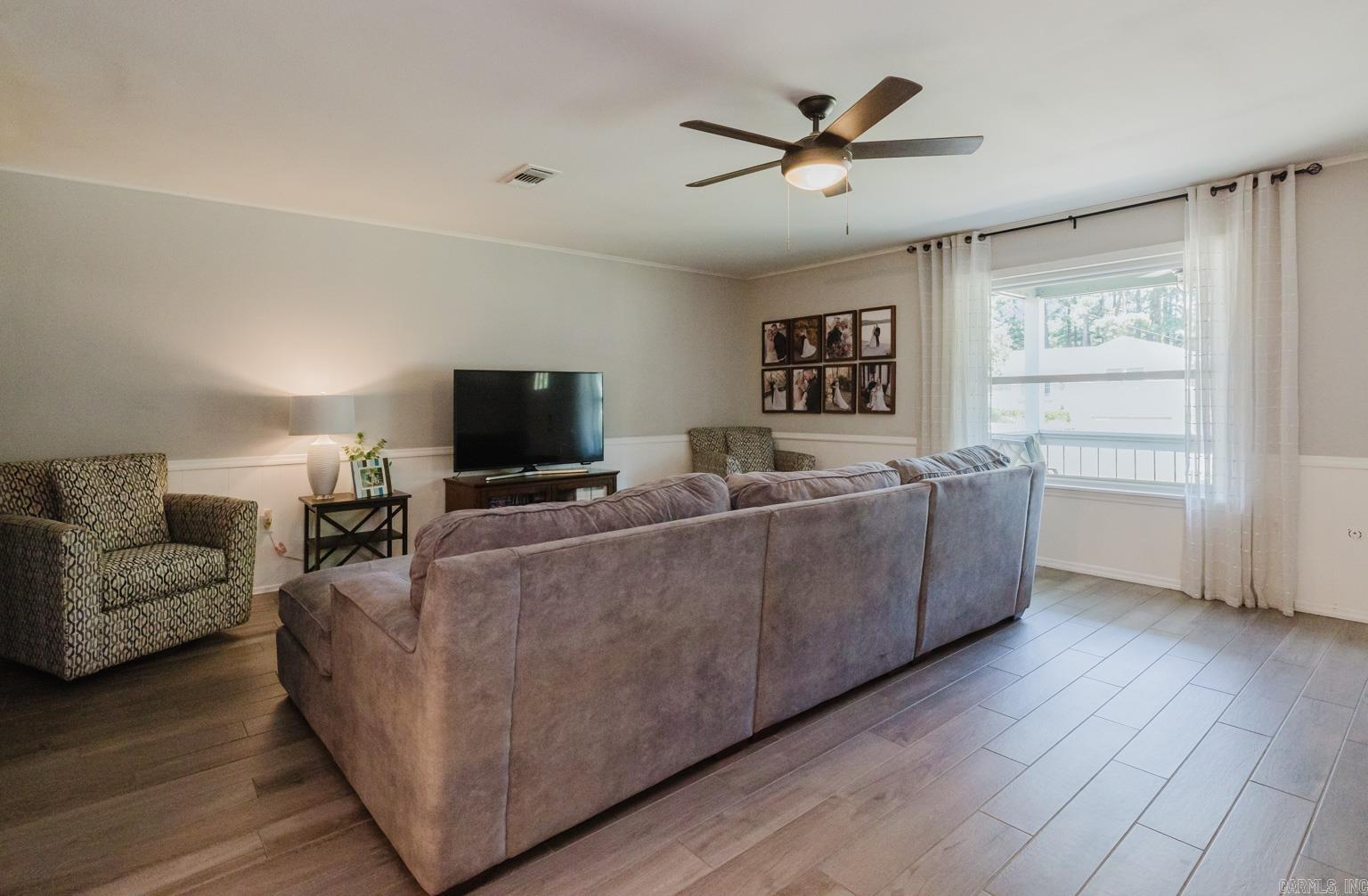 207 Elaine  Benton, AR