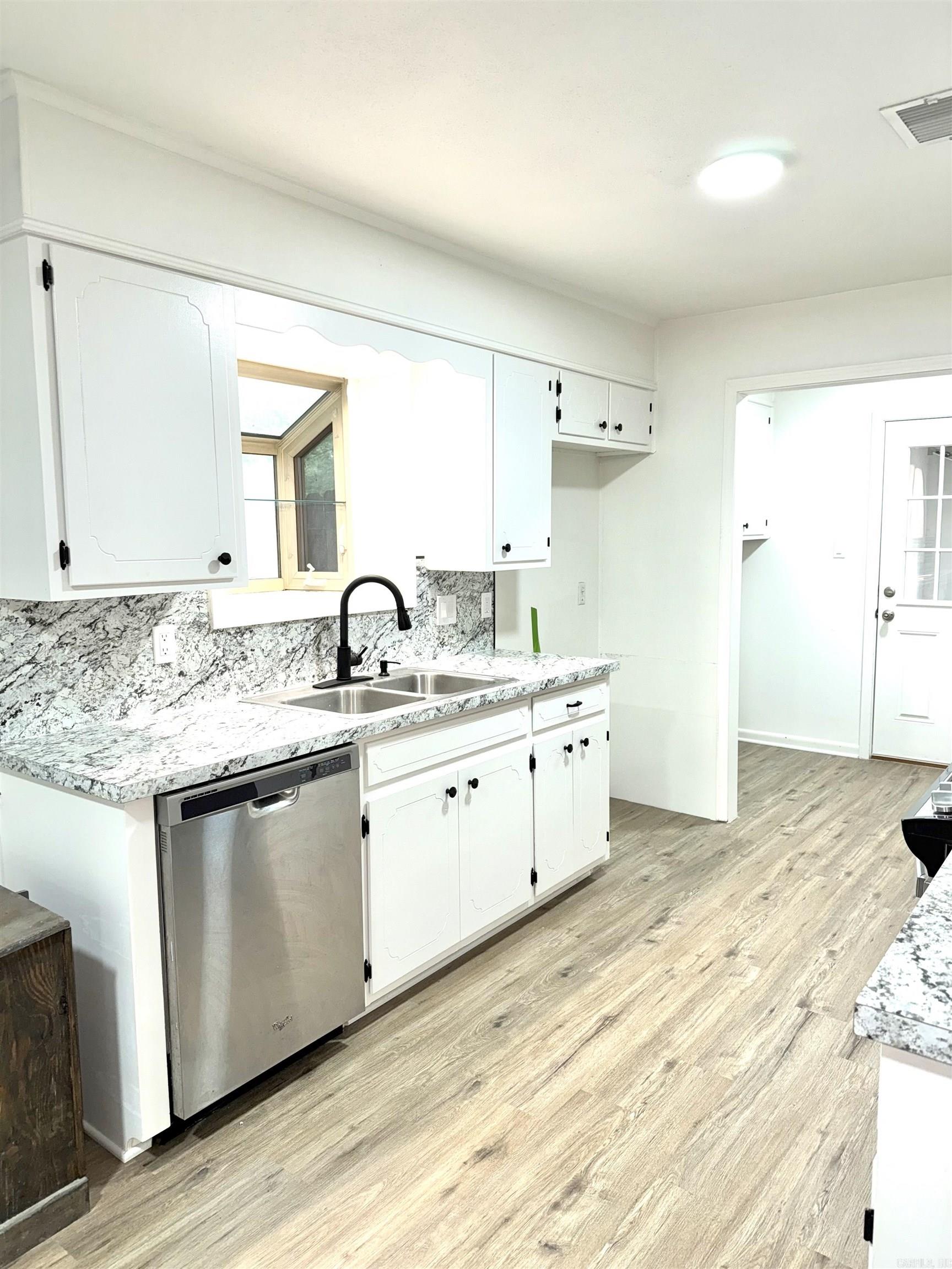 2508 Creekview Lane  White Hall, AR