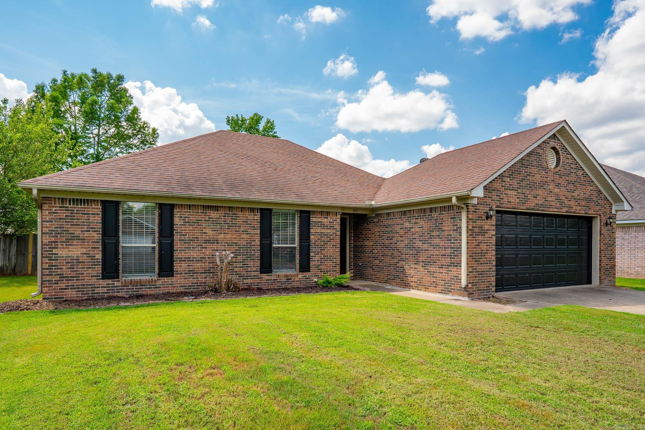 1415 Hathaway  Conway, AR