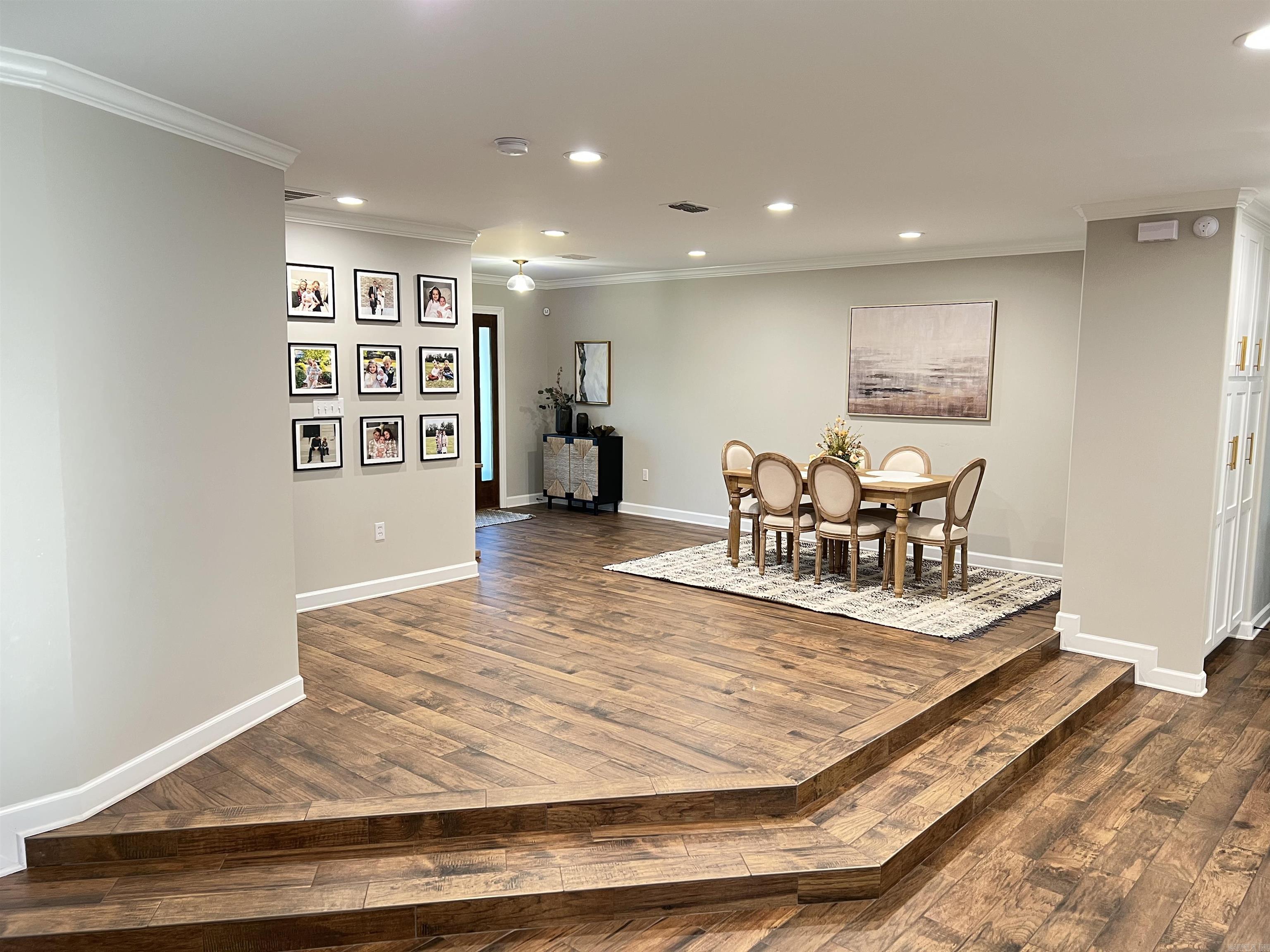 2119 COKER HAMPTON  Stuttgart, AR