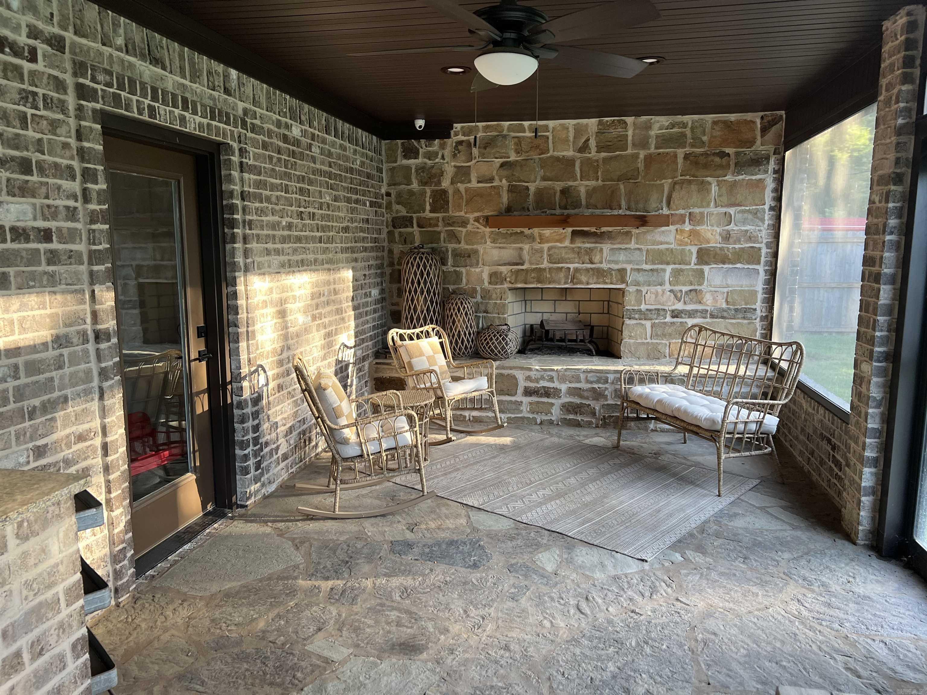 2119 COKER HAMPTON  Stuttgart, AR