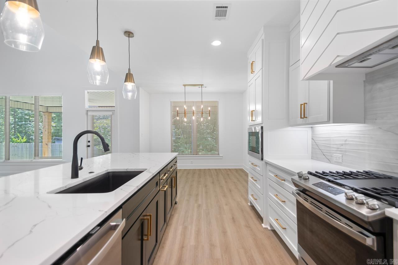 14501 Stonebrook  Maumelle, AR