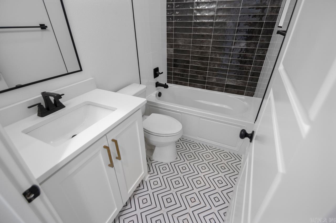 14501 Stonebrook  Maumelle, AR