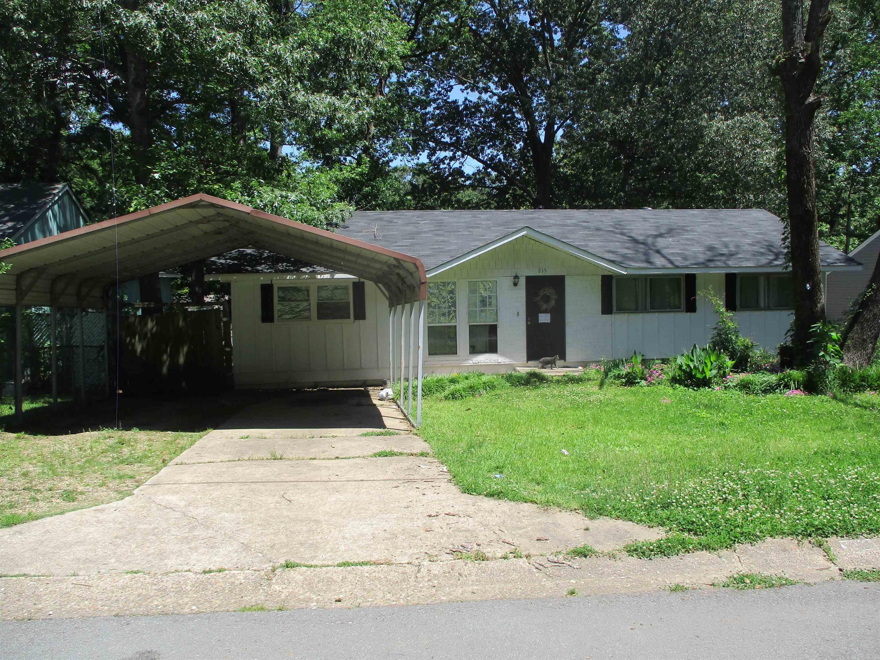 815 Desoto  Benton, AR