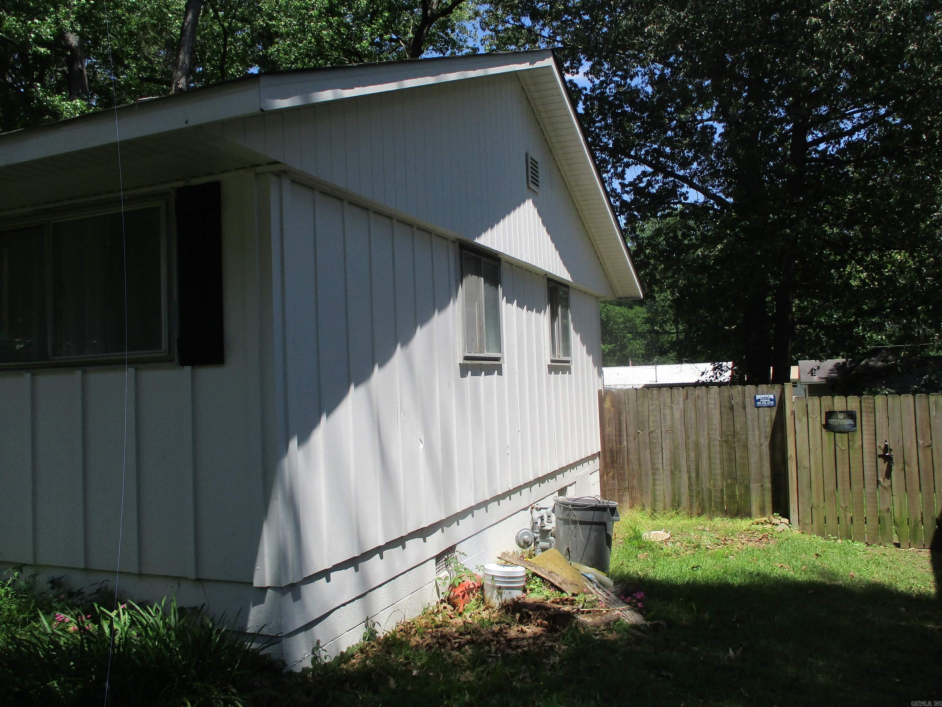 815 Desoto  Benton, AR