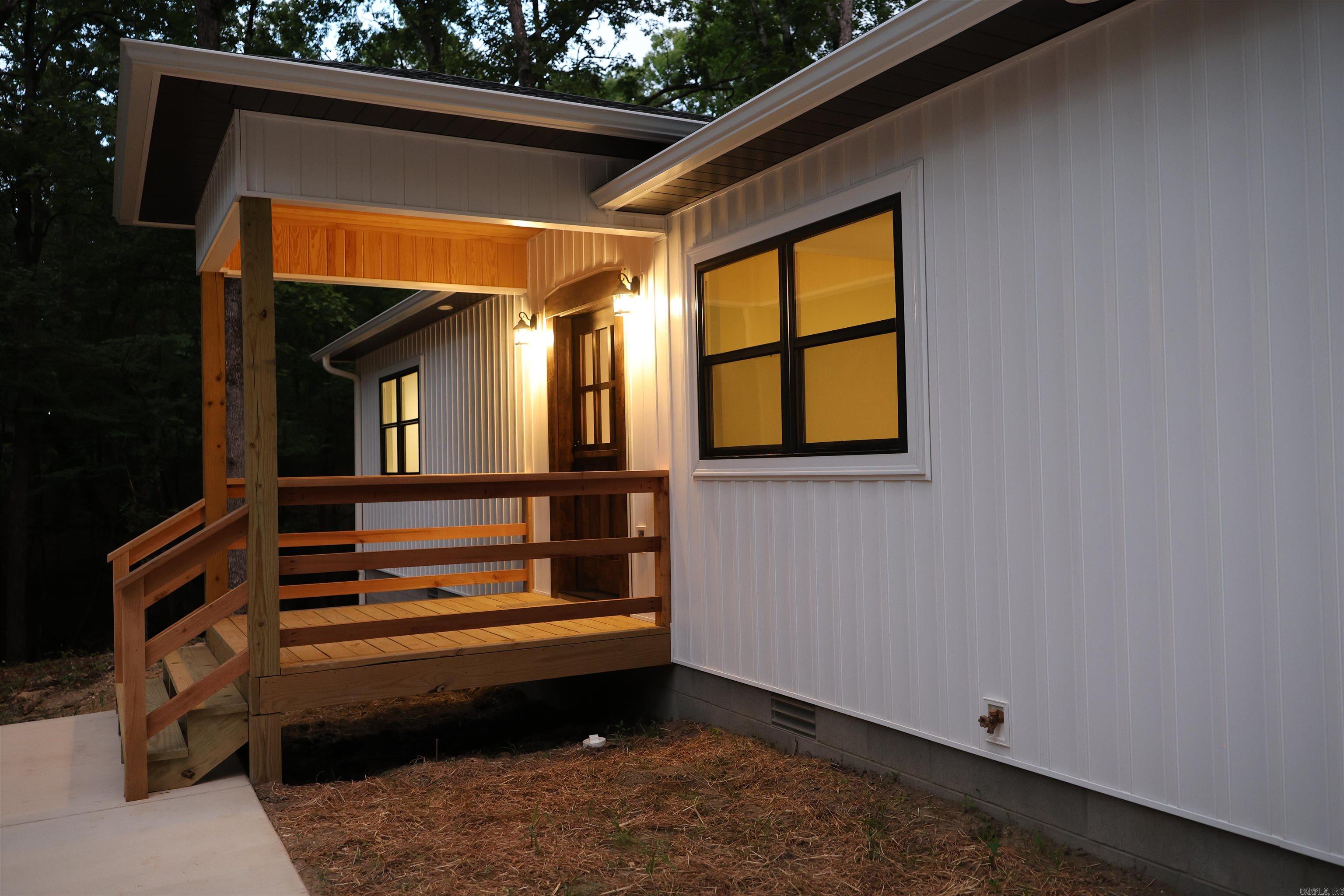 260 Hall  Mount Ida, AR