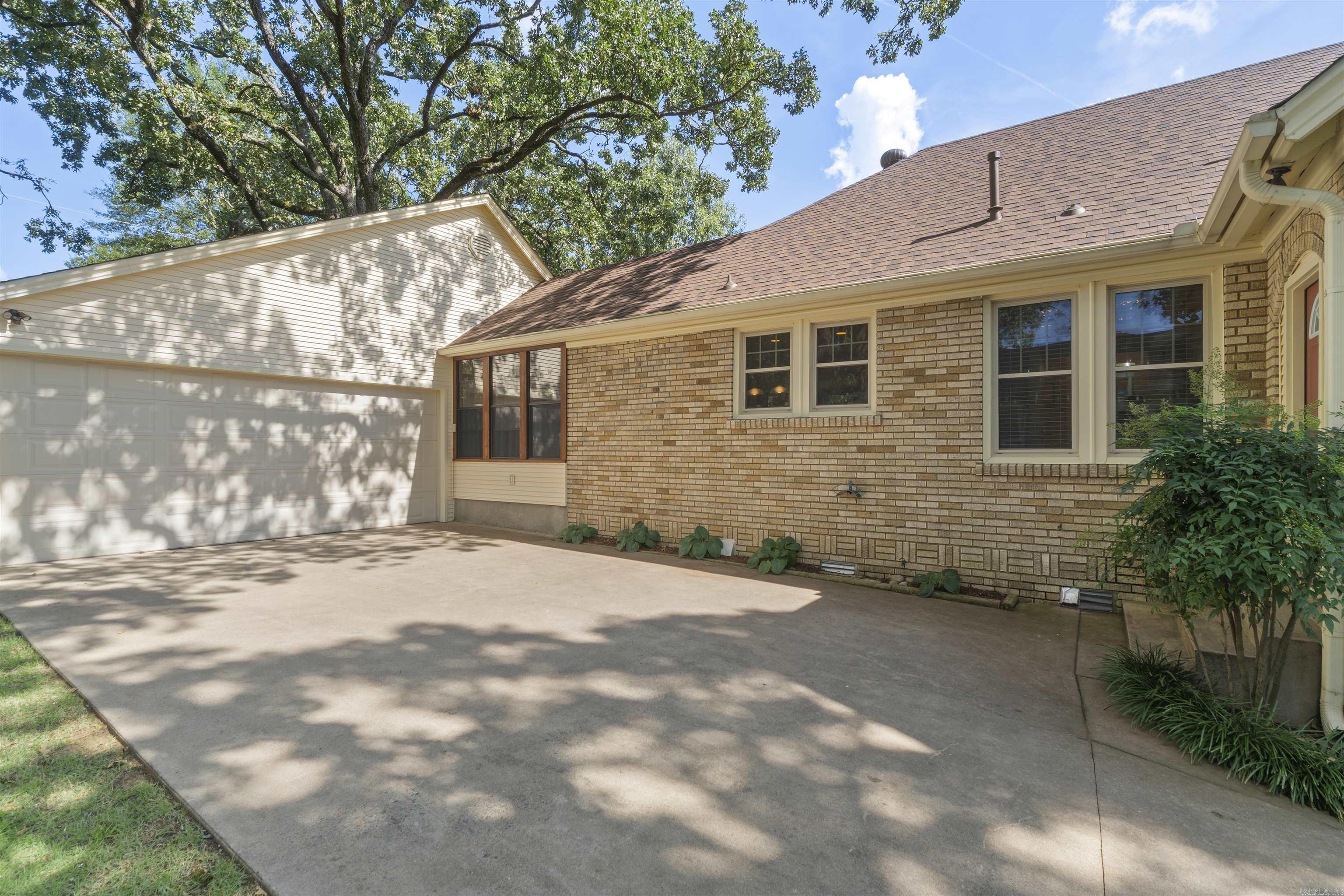 3112 N Magnolia  North Little Rock, AR